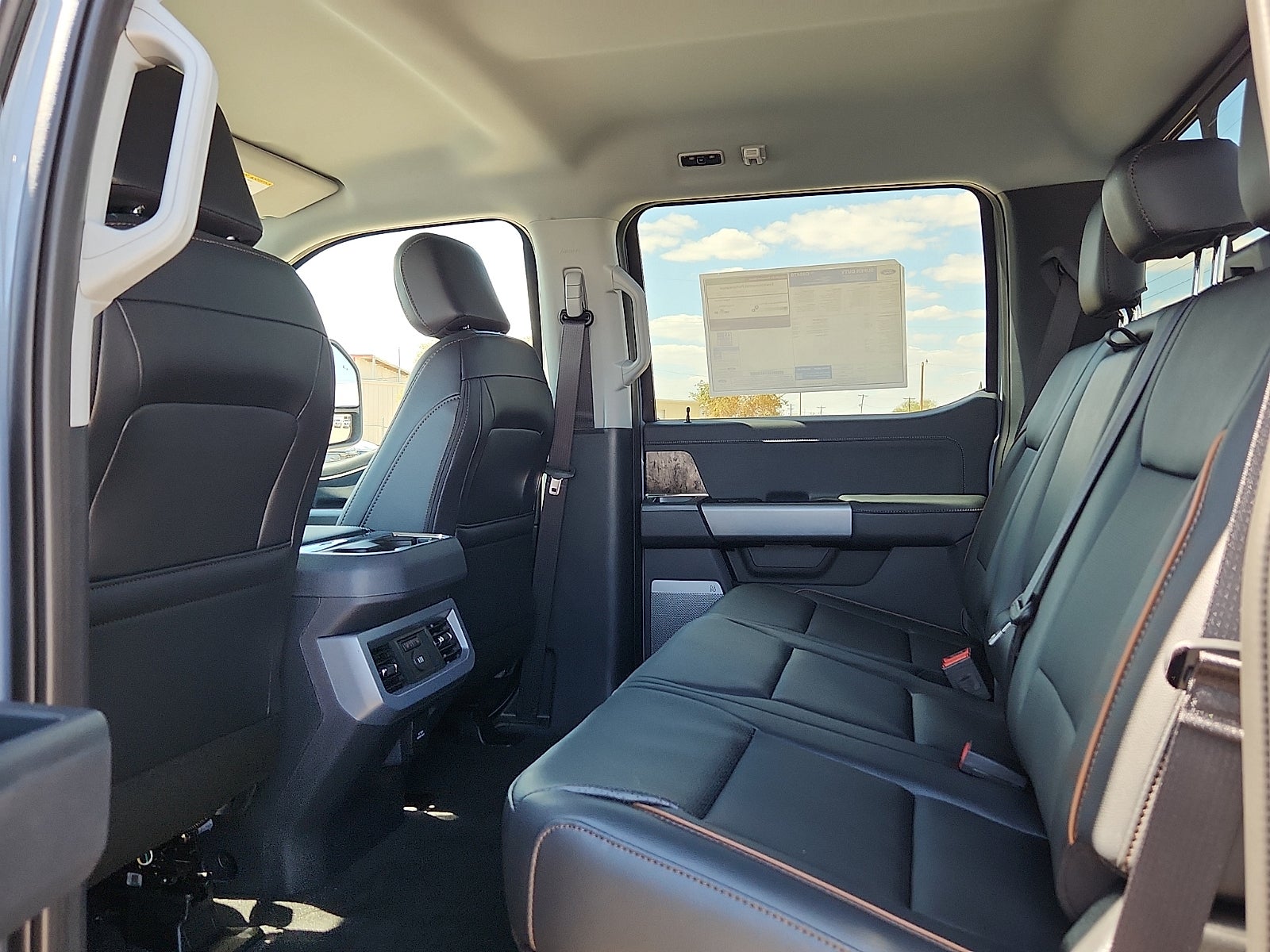 2027 Ford F-250SD Lariat