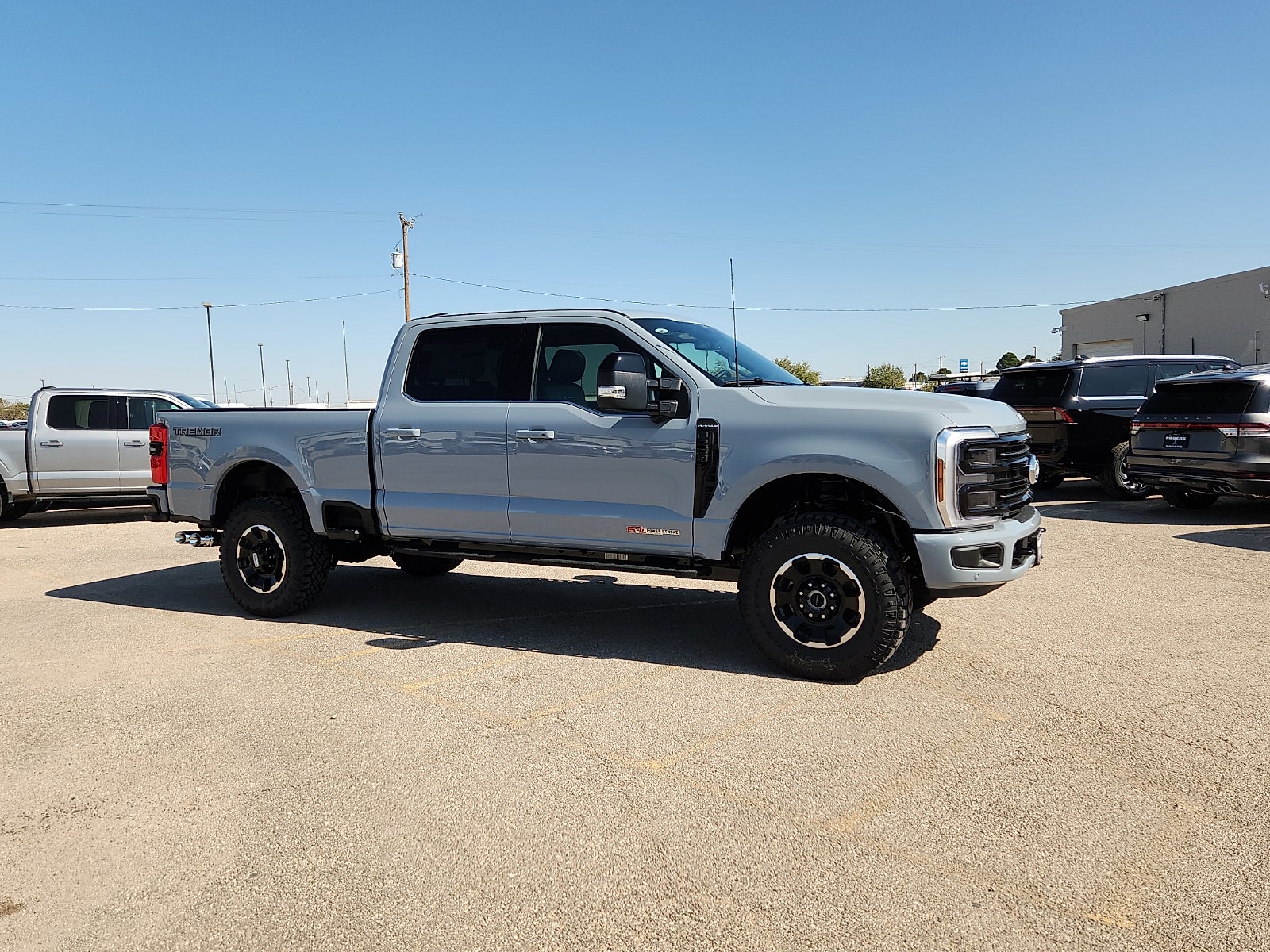 2027 Ford F-250SD Platinum