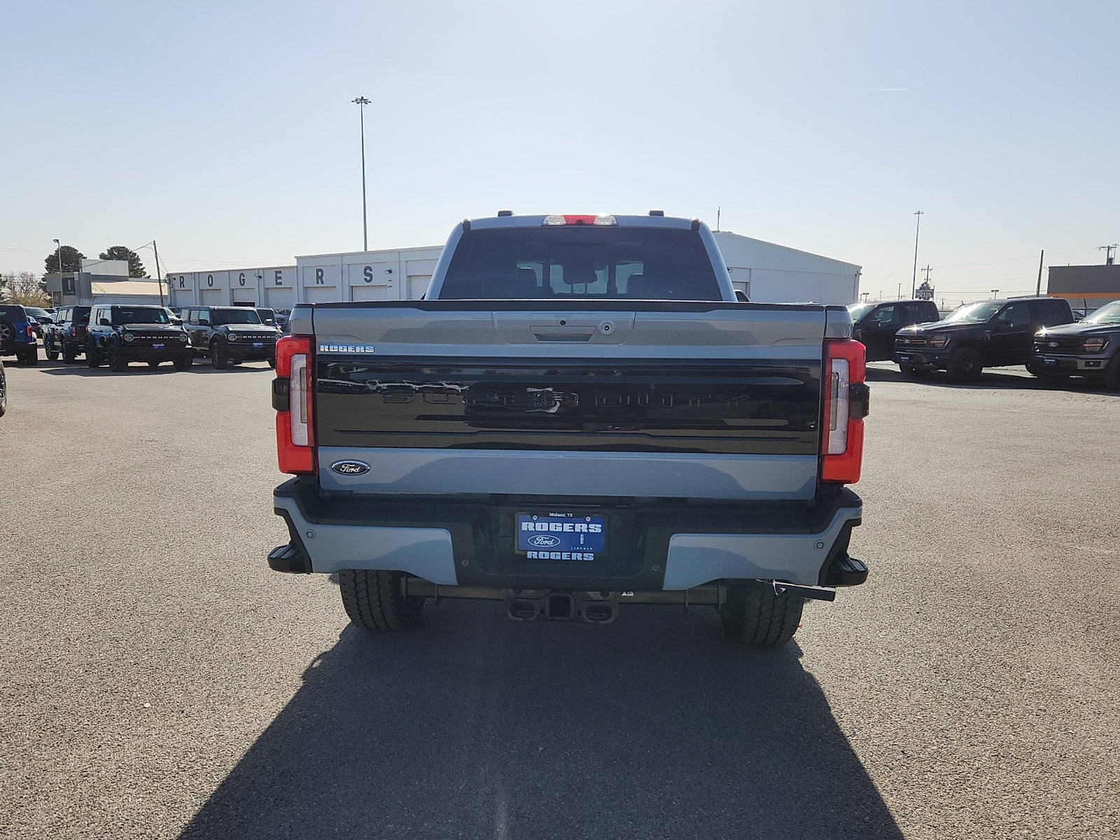 2026 Ford Super Duty F-250 SRW Platinum
