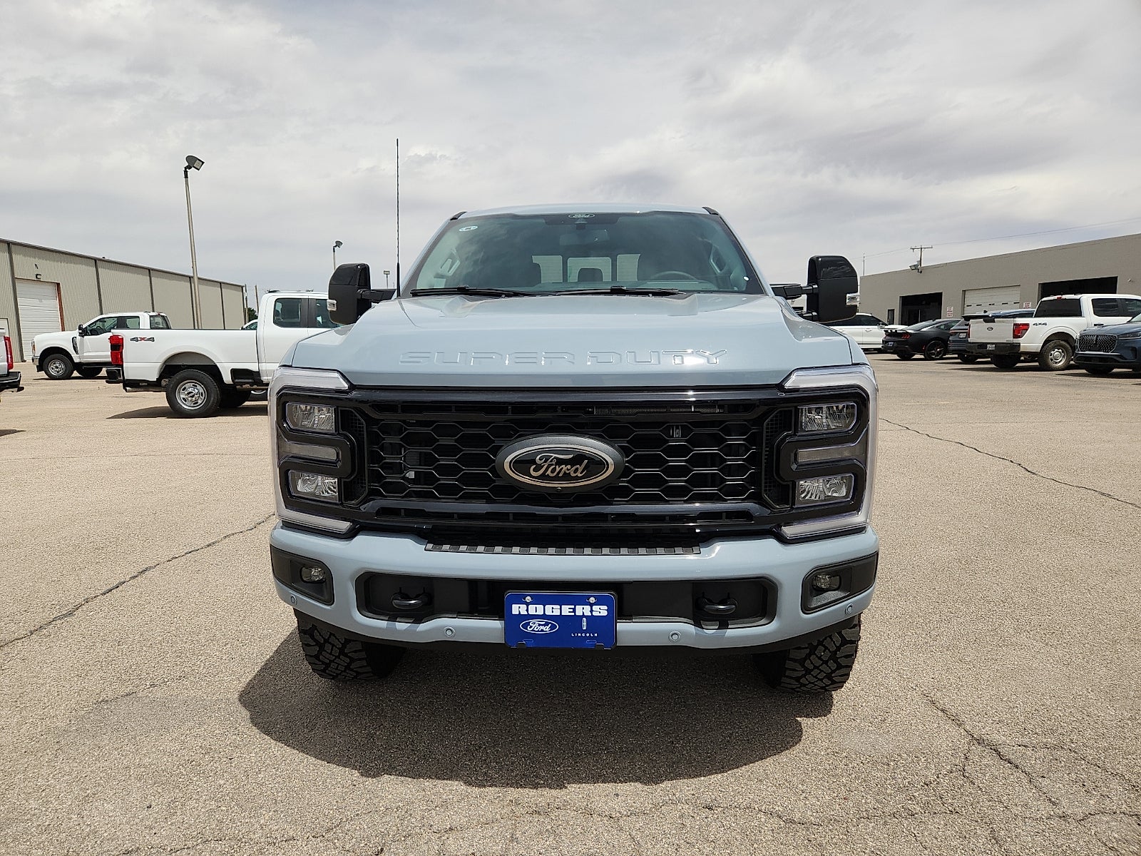 2026 Ford Super Duty F-250 SRW LARIAT