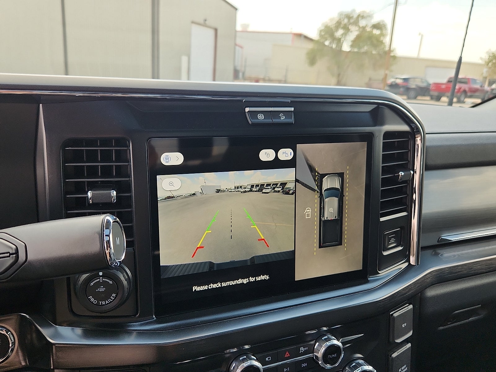 2027 Ford Super Duty F-250 SRW XL