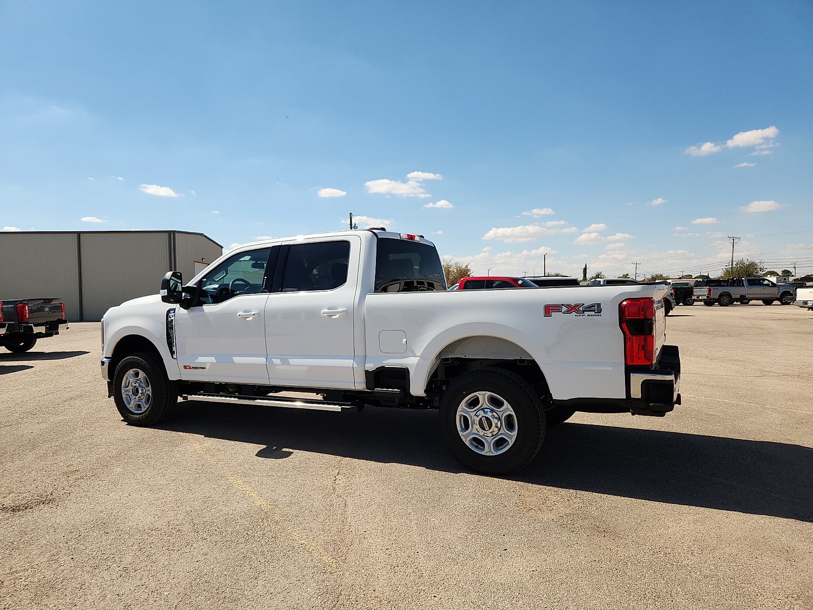 2027 Ford F-250SD XLT