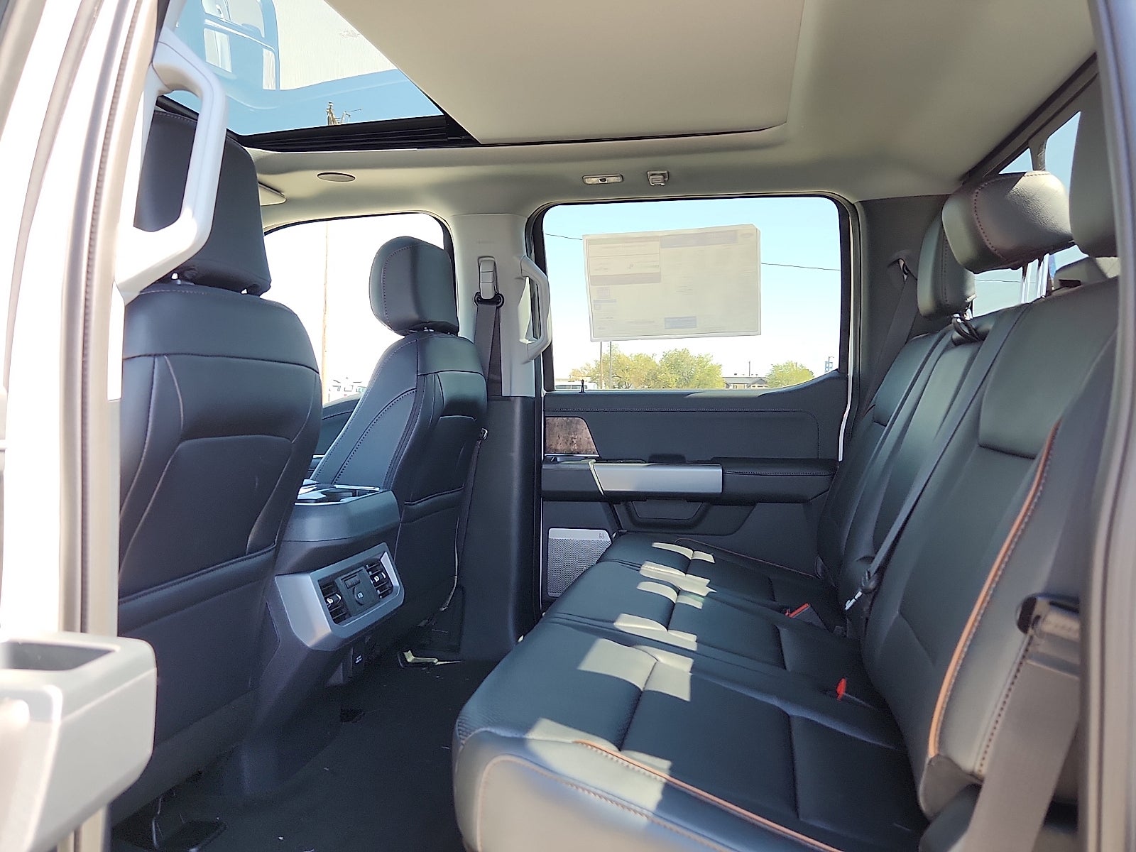 2027 Ford F-250SD Lariat