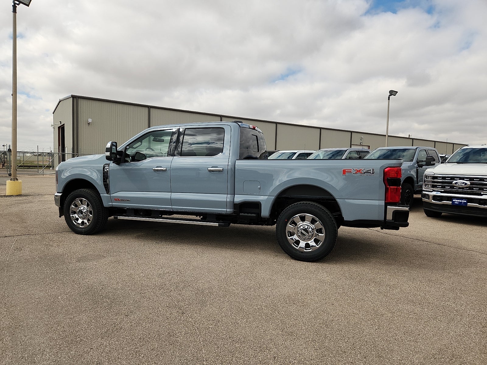 2027 Ford F-250SD Lariat