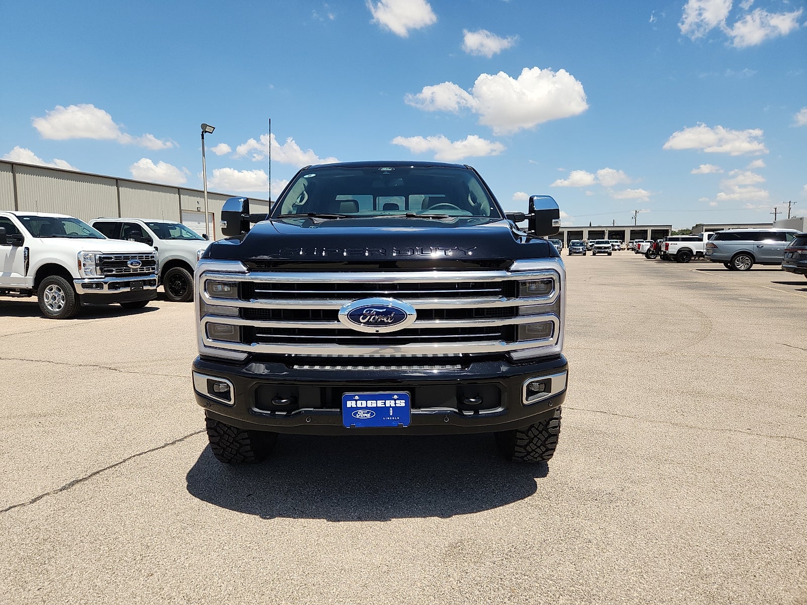 2026 Ford Super Duty F-250 SRW Platinum