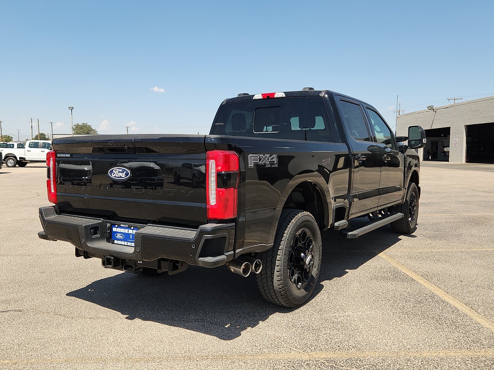 2027 Ford Super Duty F-250 SRW LARIAT