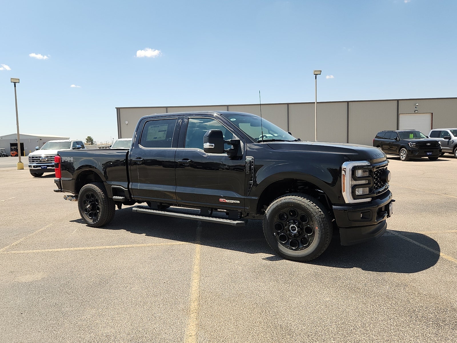 2027 Ford Super Duty F-250 SRW LARIAT