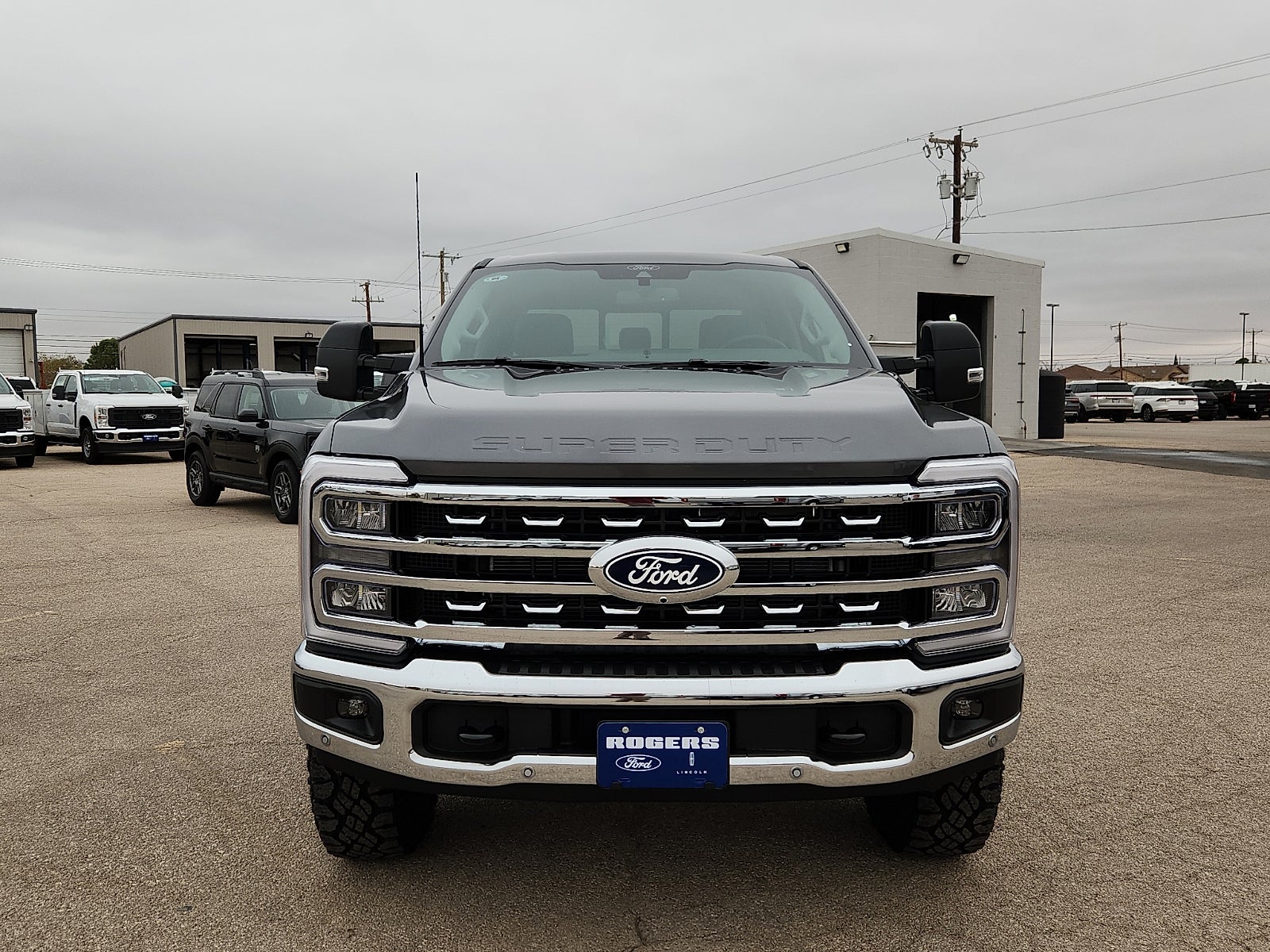 2027 Ford F-250SD Lariat