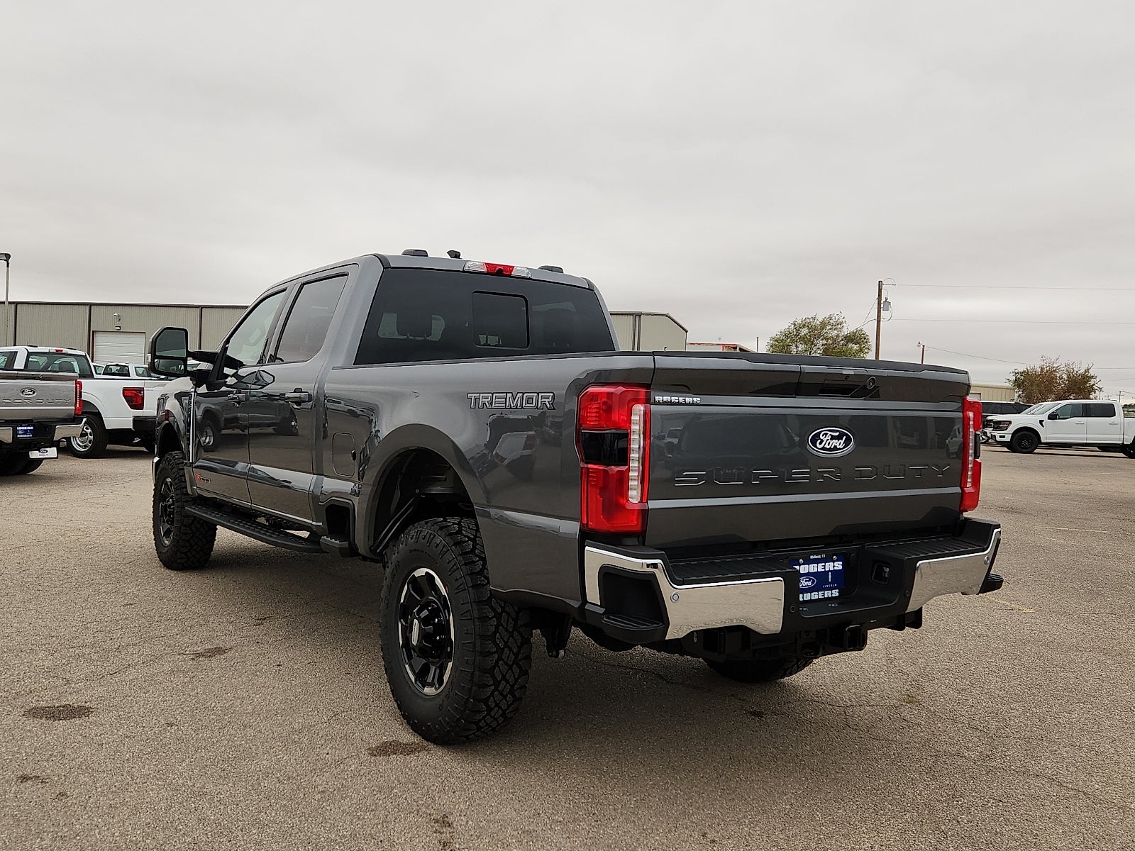 2027 Ford F-250SD Lariat