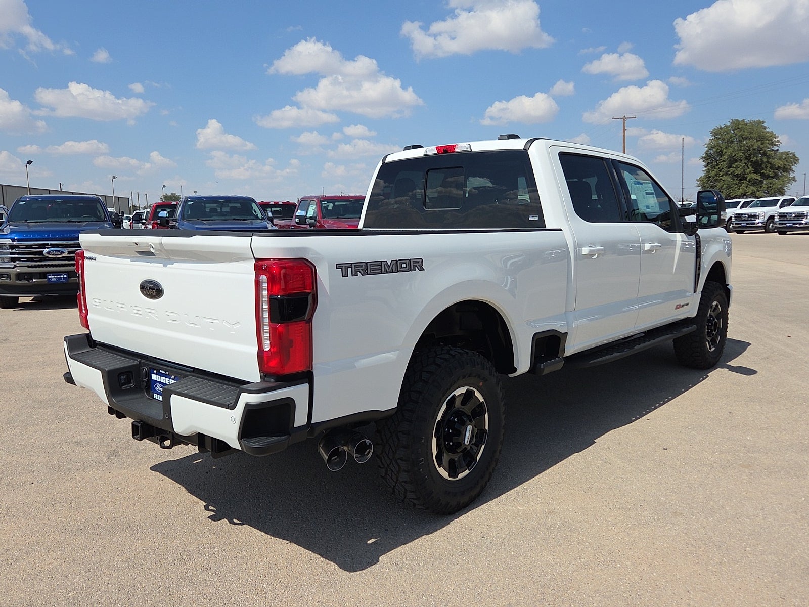 2026 Ford Super Duty F-250 SRW LARIAT