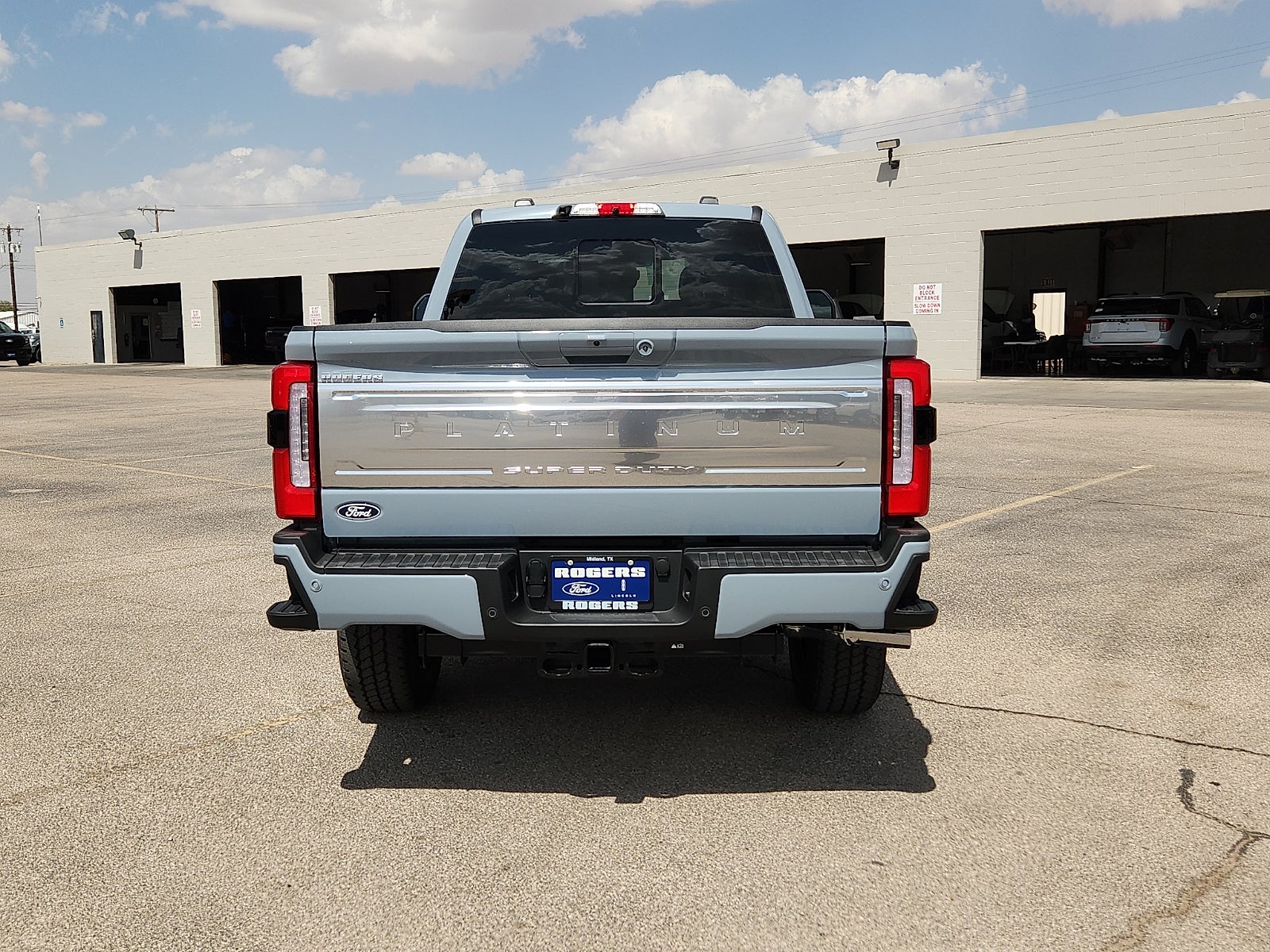 2027 Ford Super Duty F-250 SRW XL