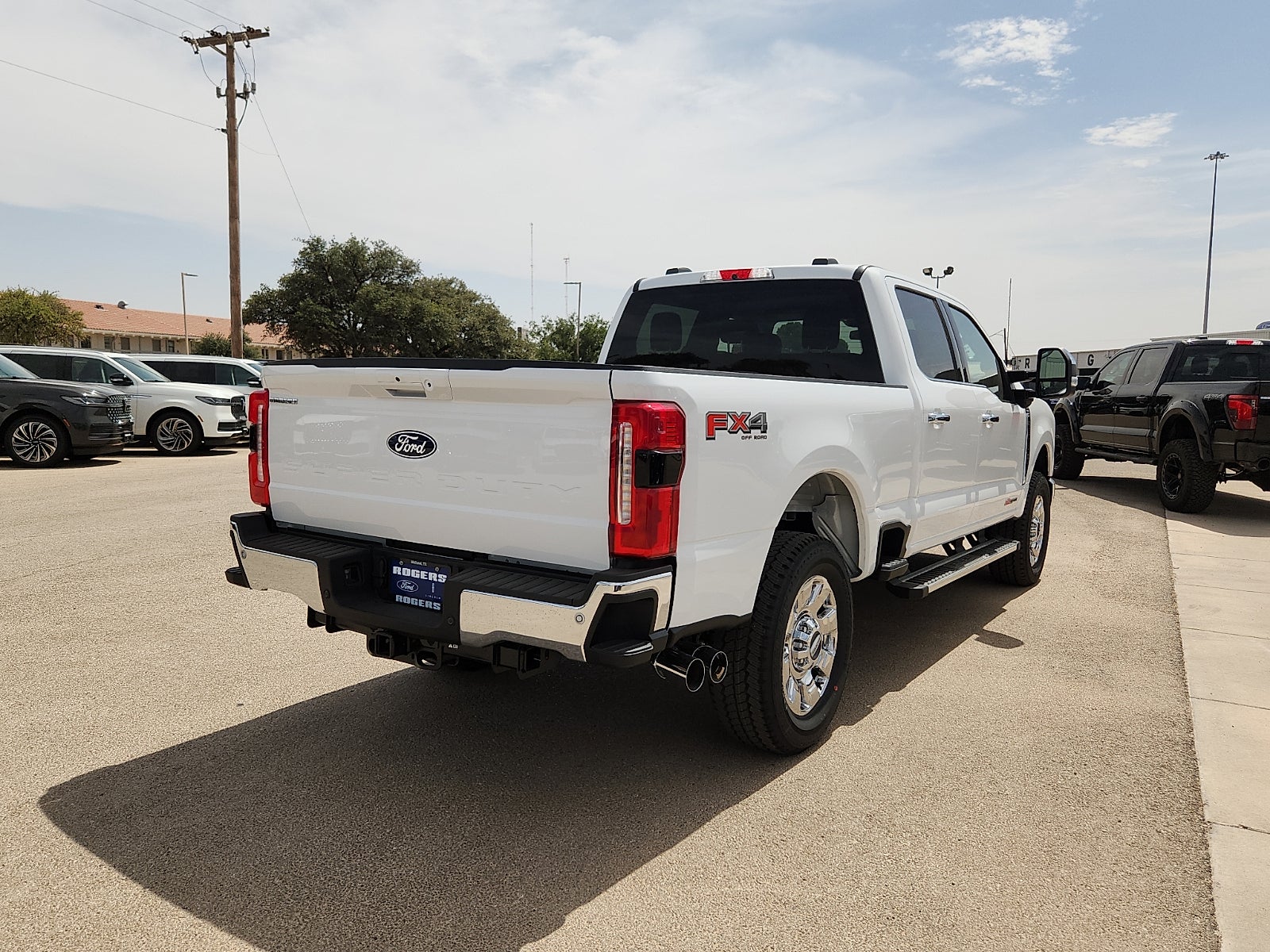 2027 Ford Super Duty F-250 SRW LARIAT
