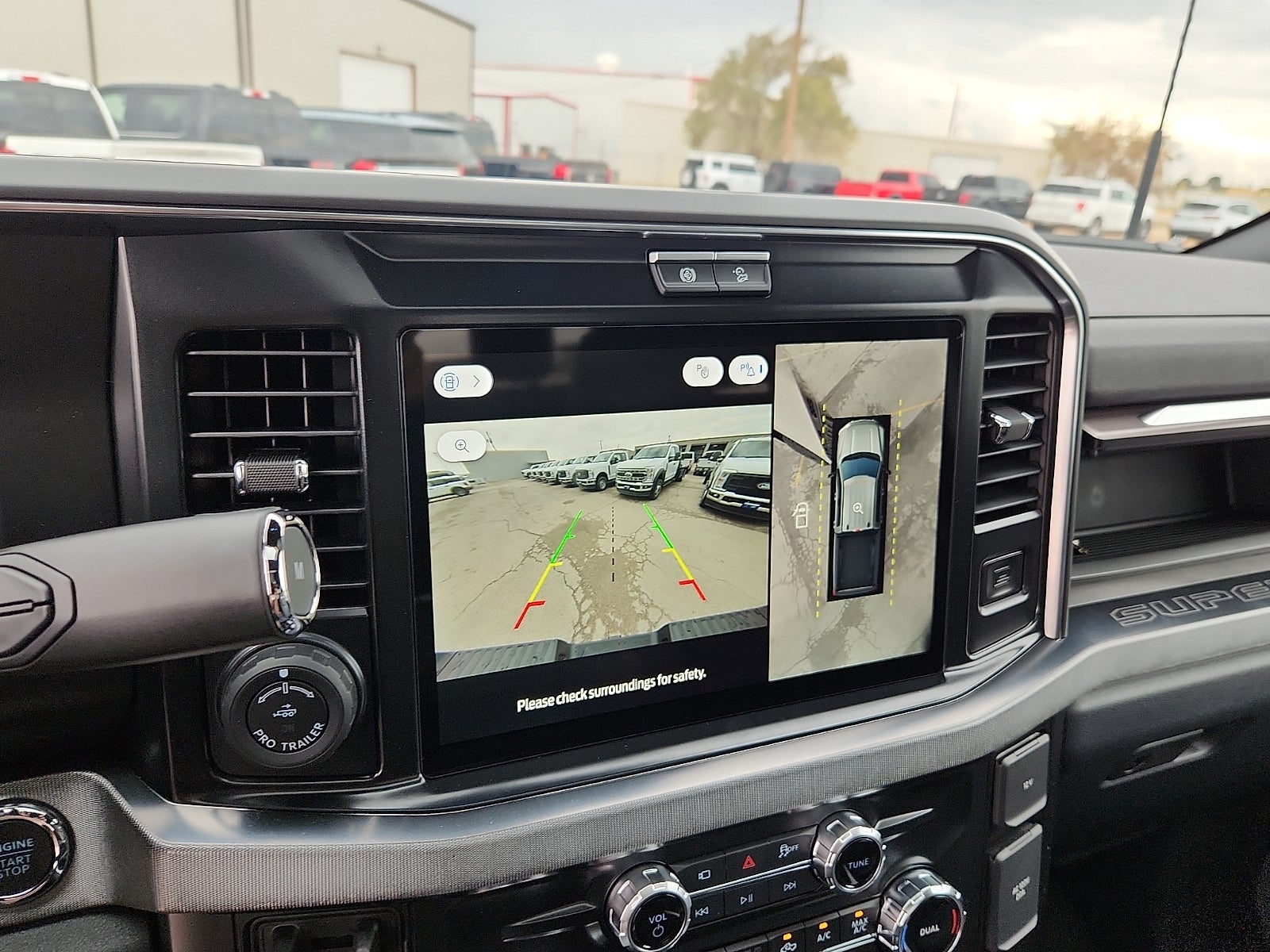 2027 Ford F-250SD Platinum