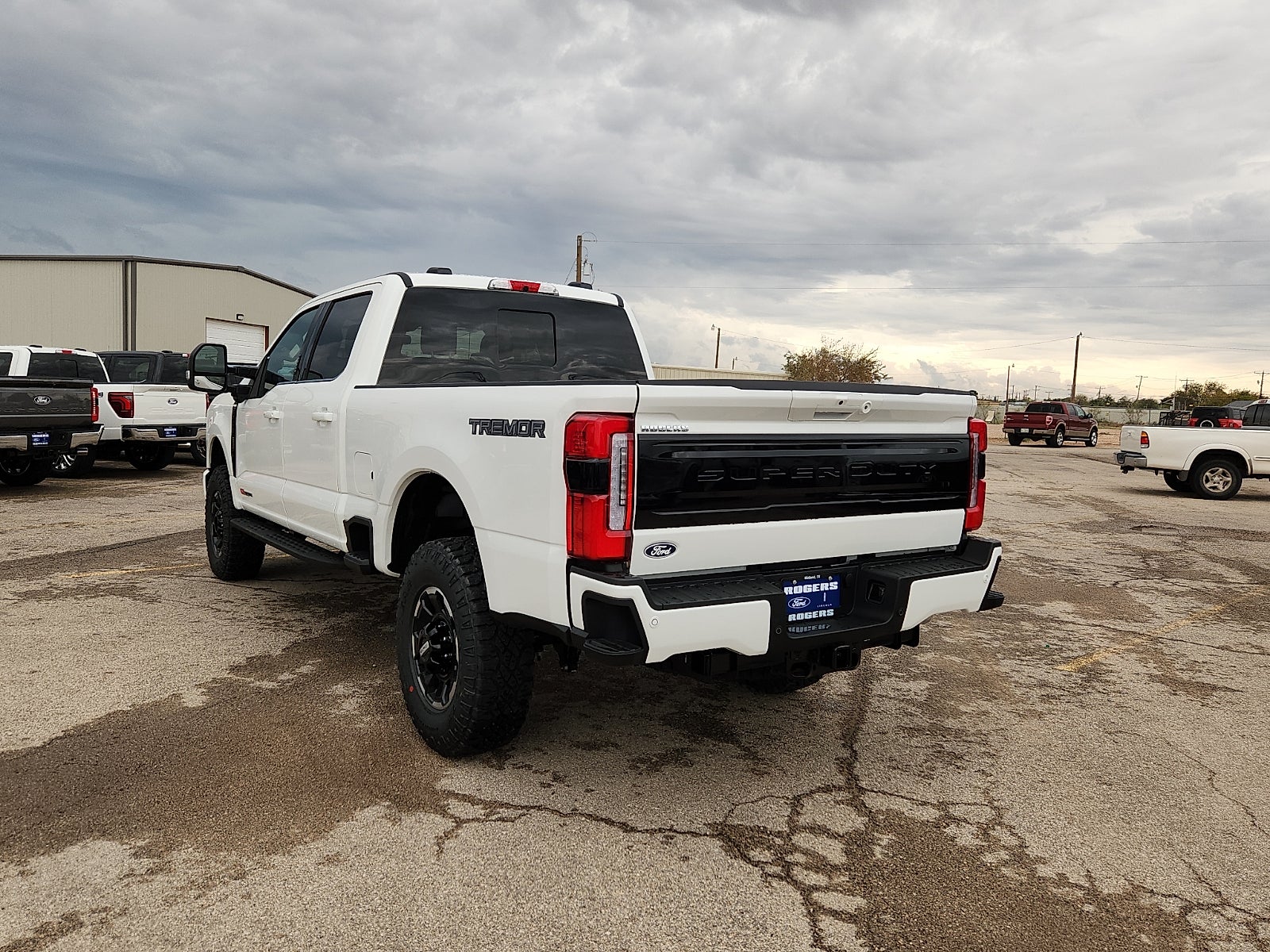 2027 Ford F-250SD Platinum