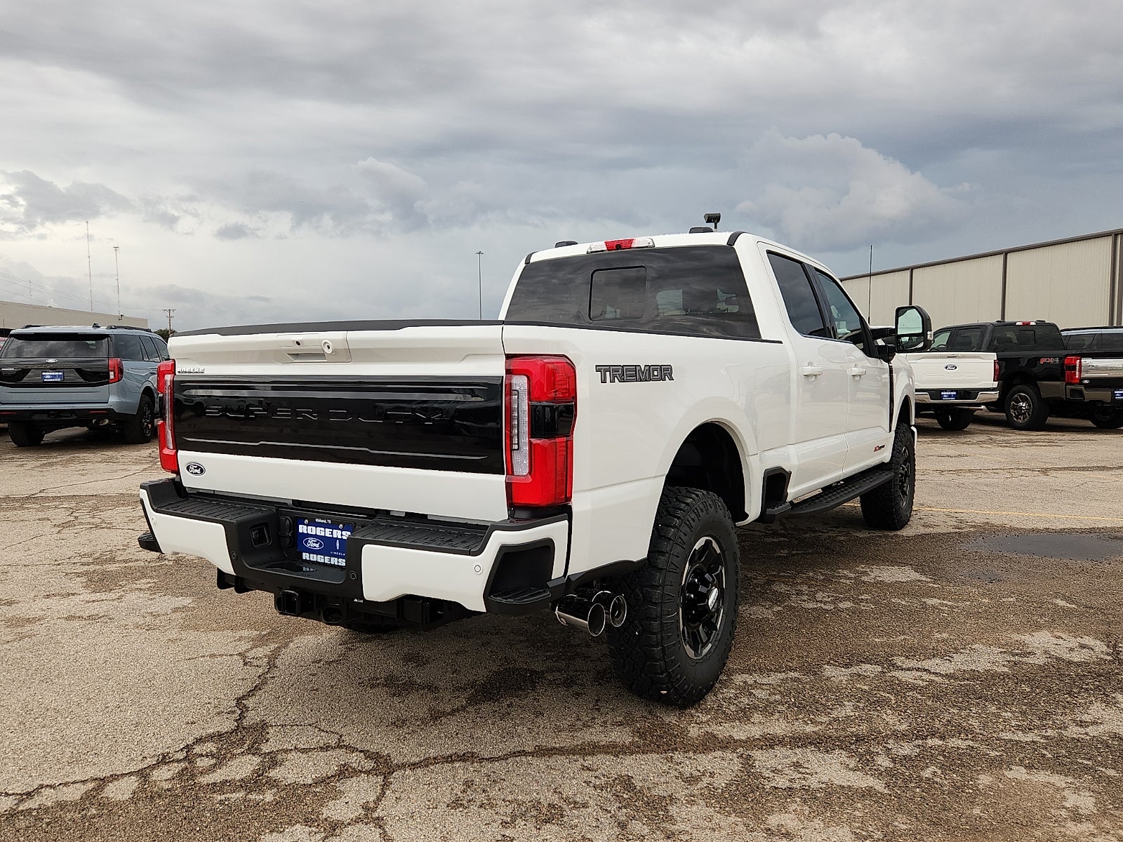 2027 Ford F-250SD Platinum