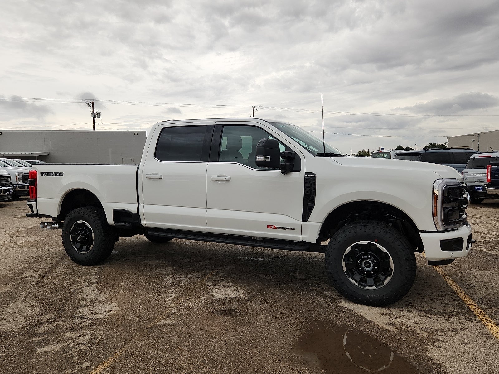 2027 Ford F-250SD Platinum