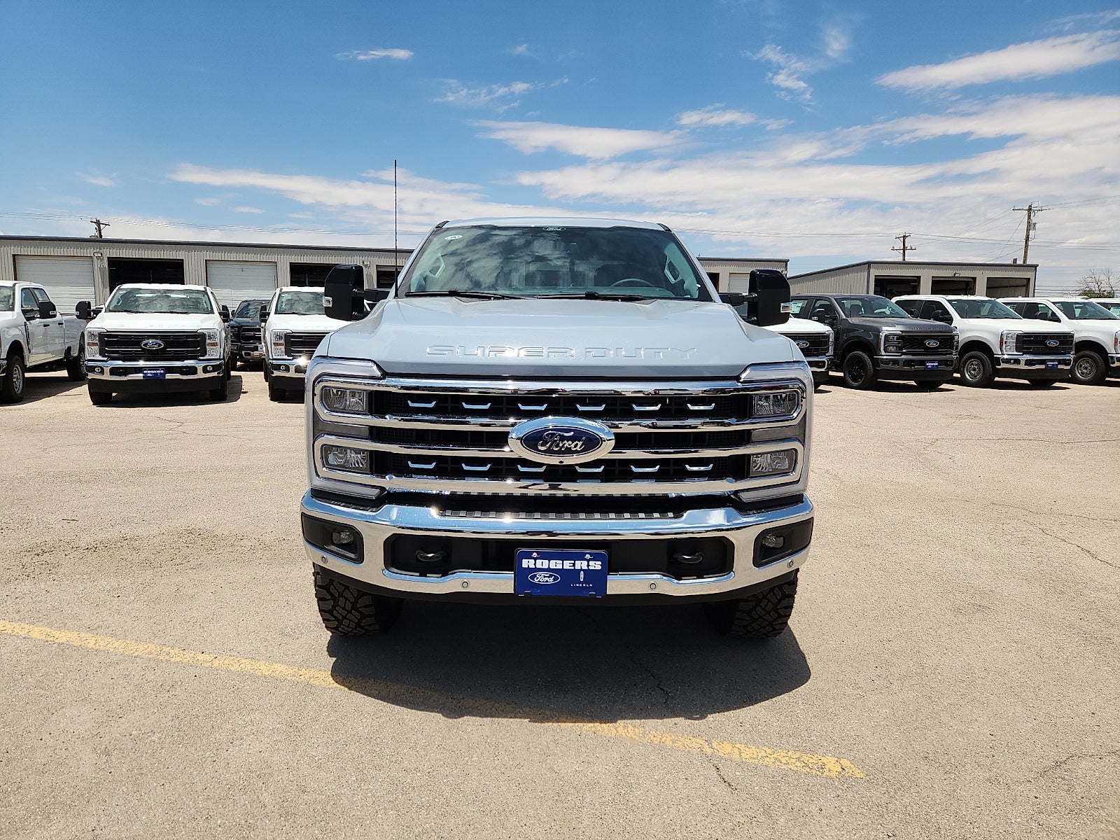 2026 Ford Super Duty F-250 SRW LARIAT
