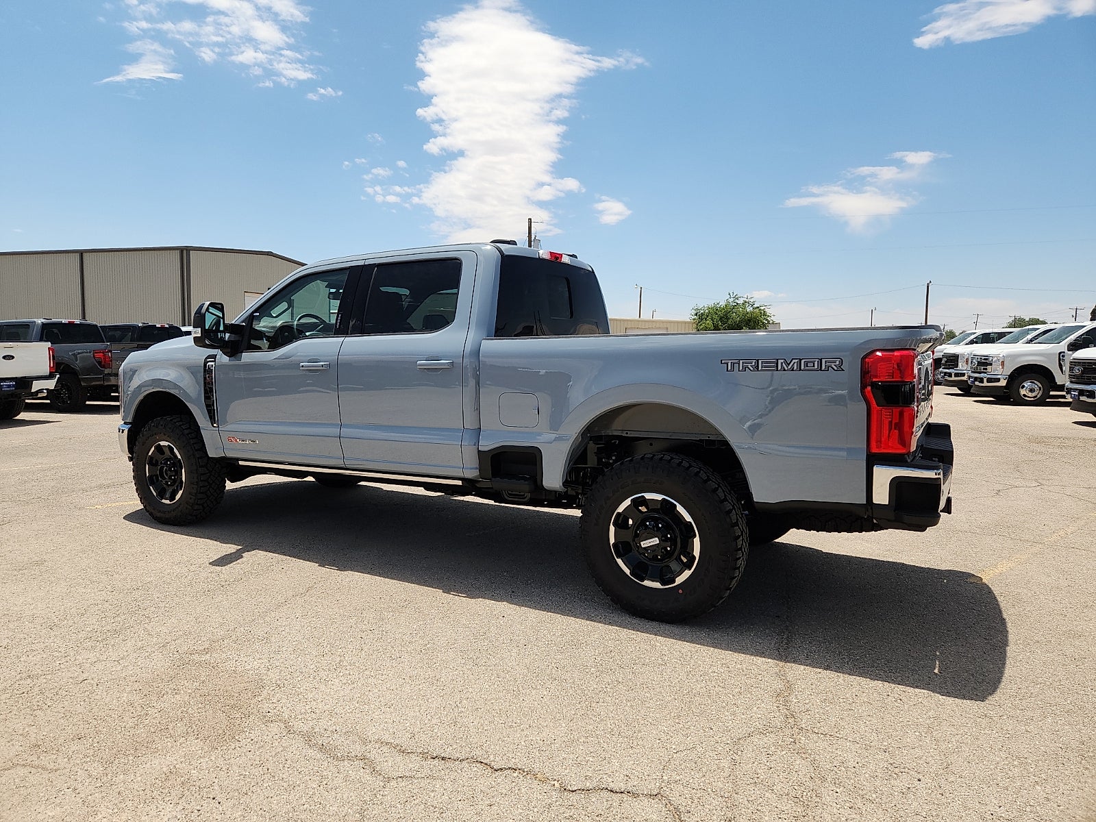 2026 Ford Super Duty F-250 SRW LARIAT