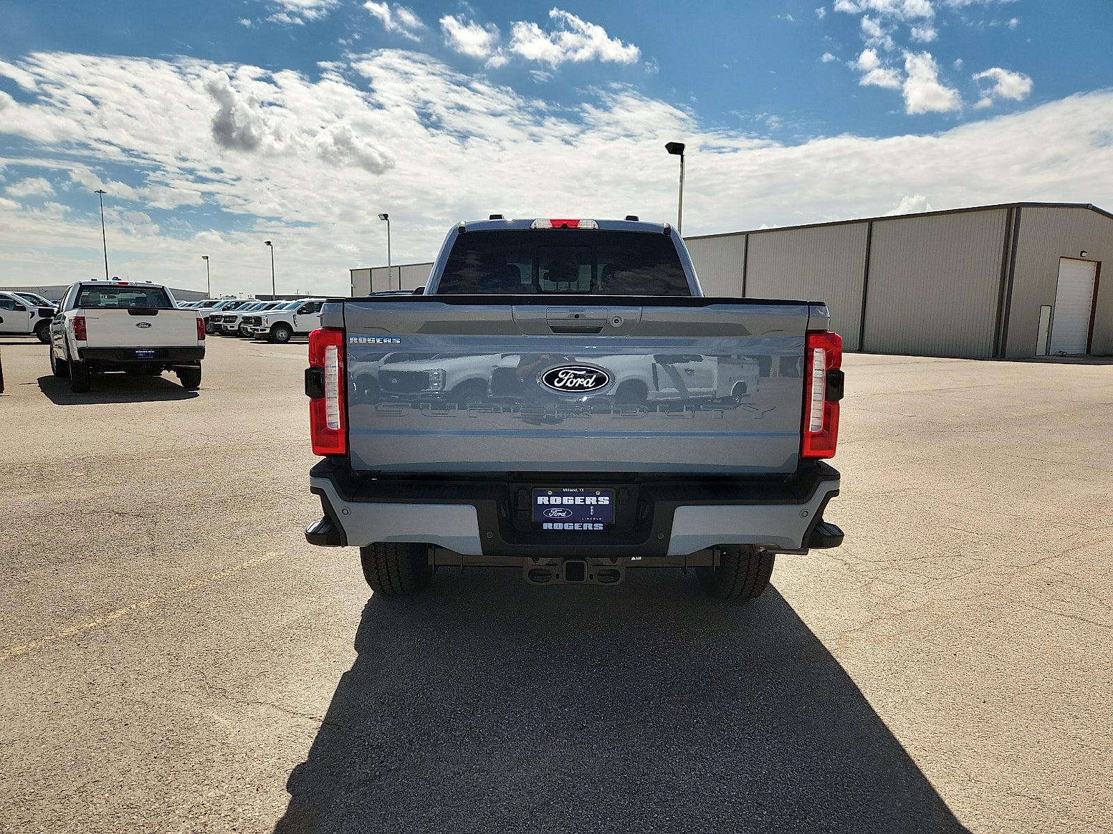 2027 Ford F-250SD Lariat