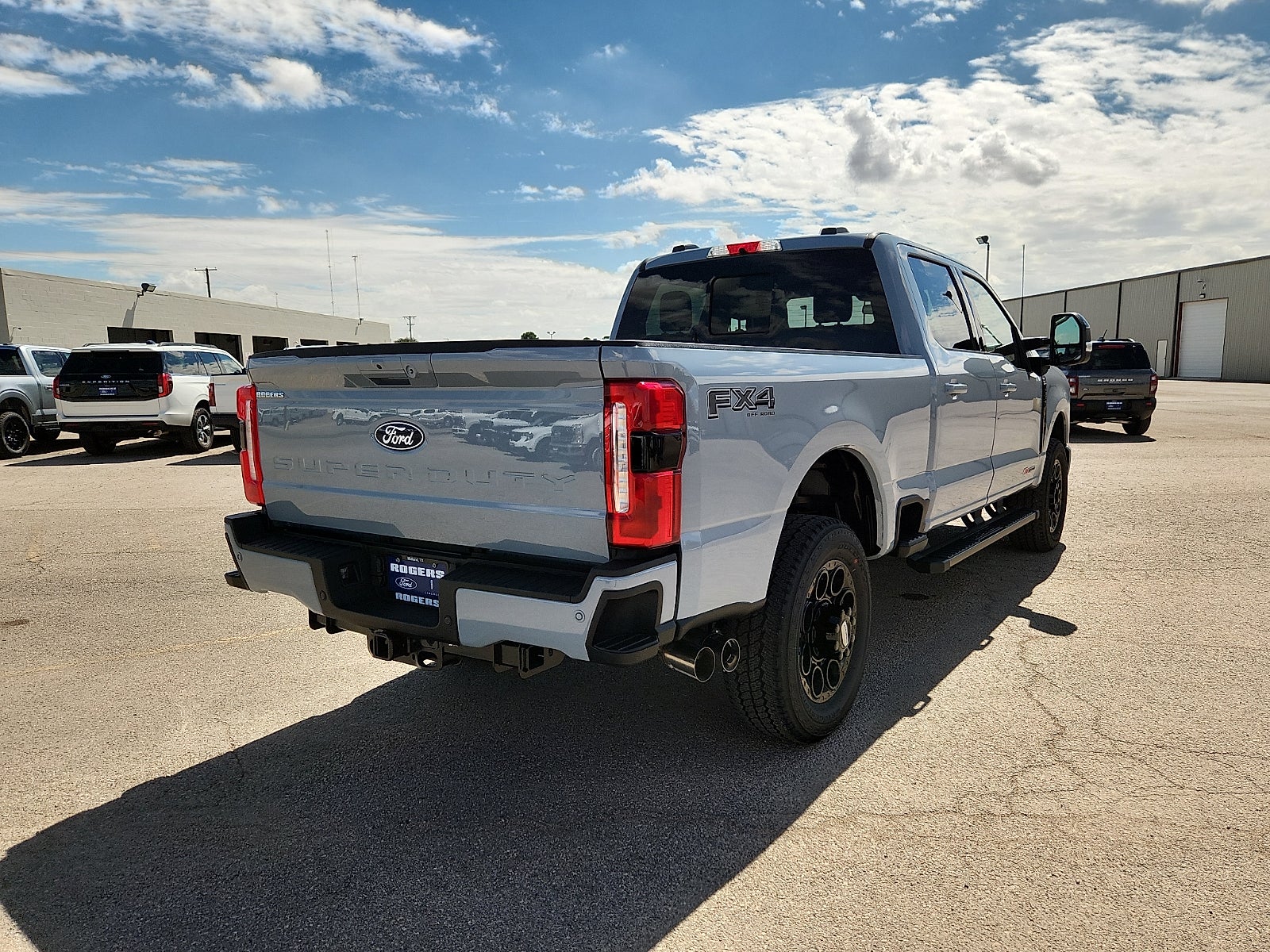 2027 Ford F-250SD Lariat