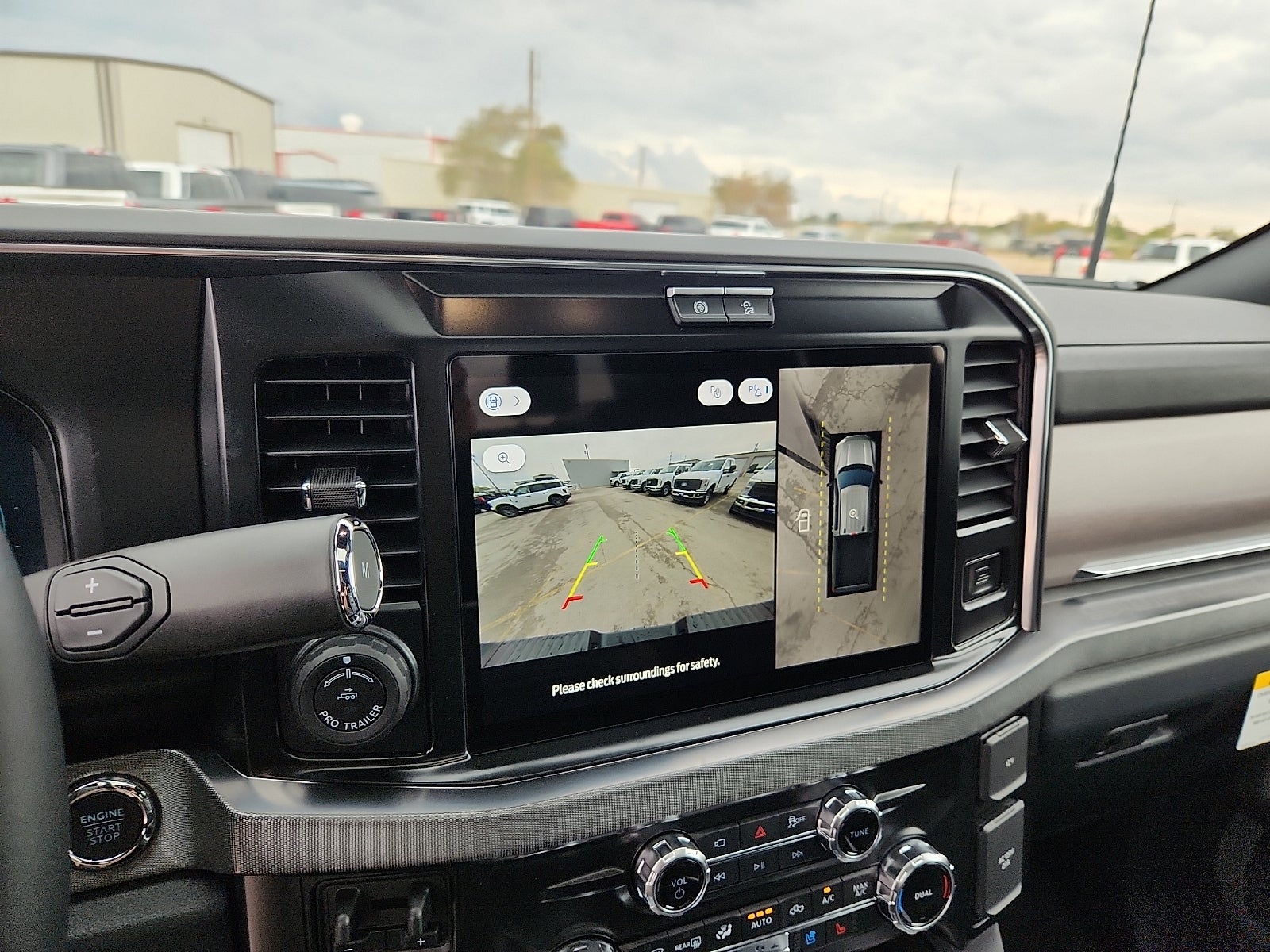 2027 Ford F-250SD Platinum