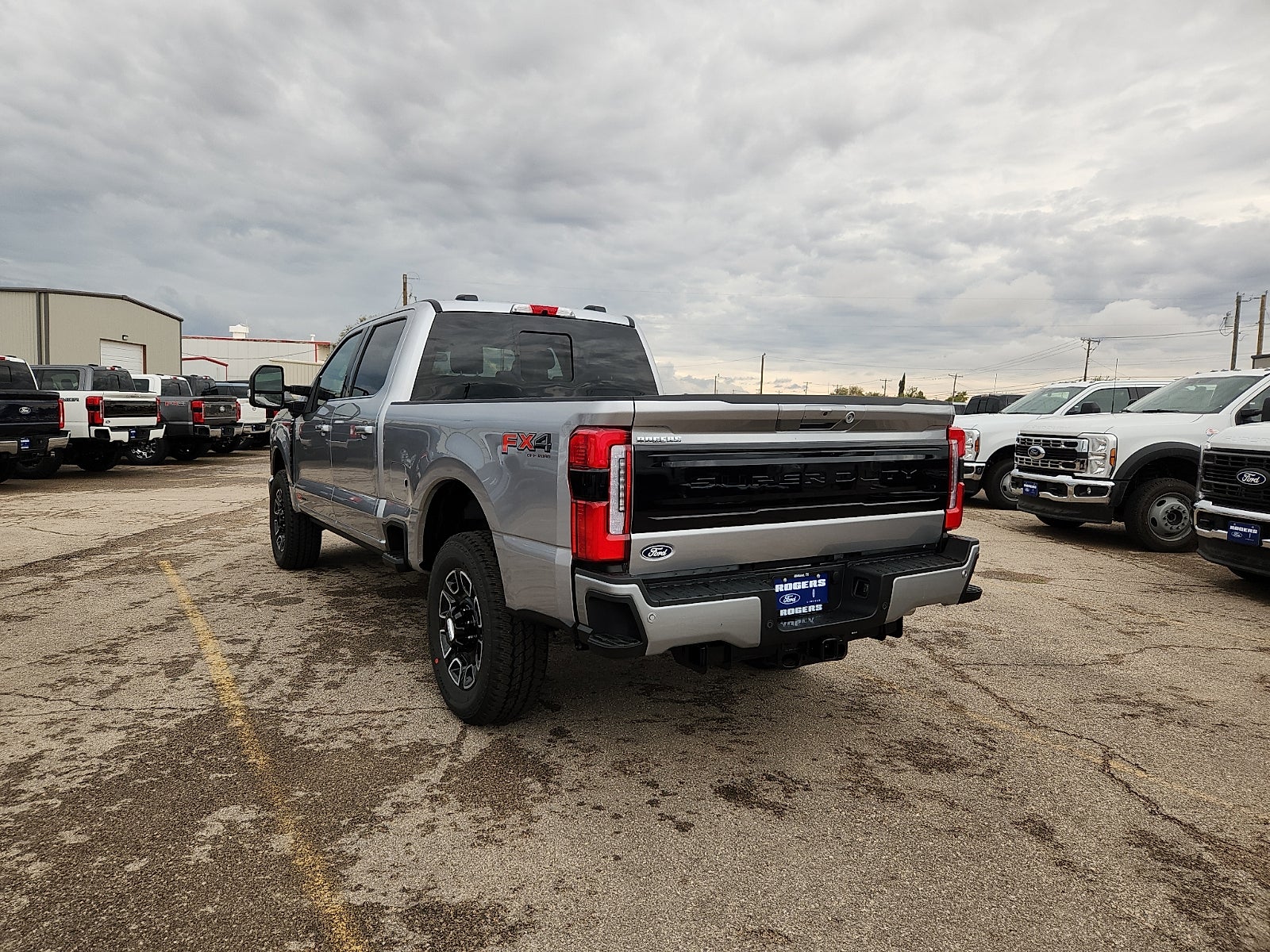 2027 Ford F-250SD Platinum