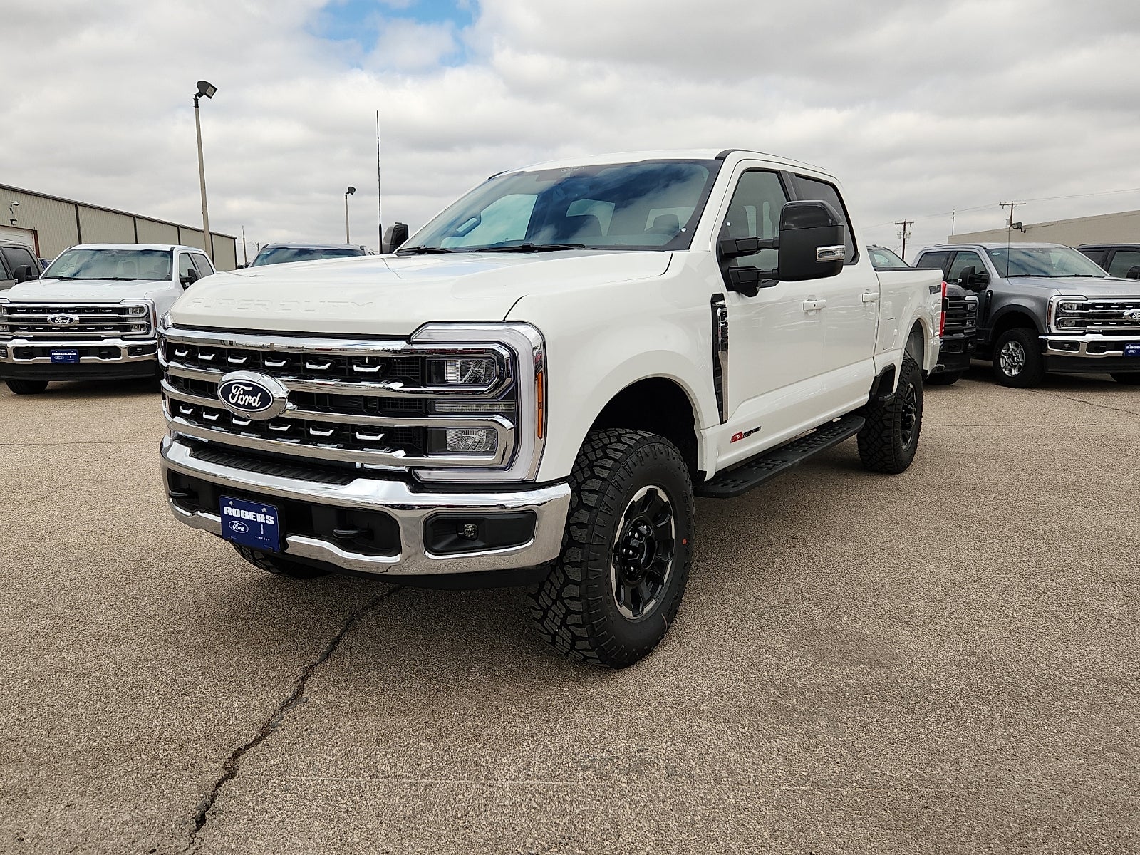 2027 Ford F-250SD Lariat