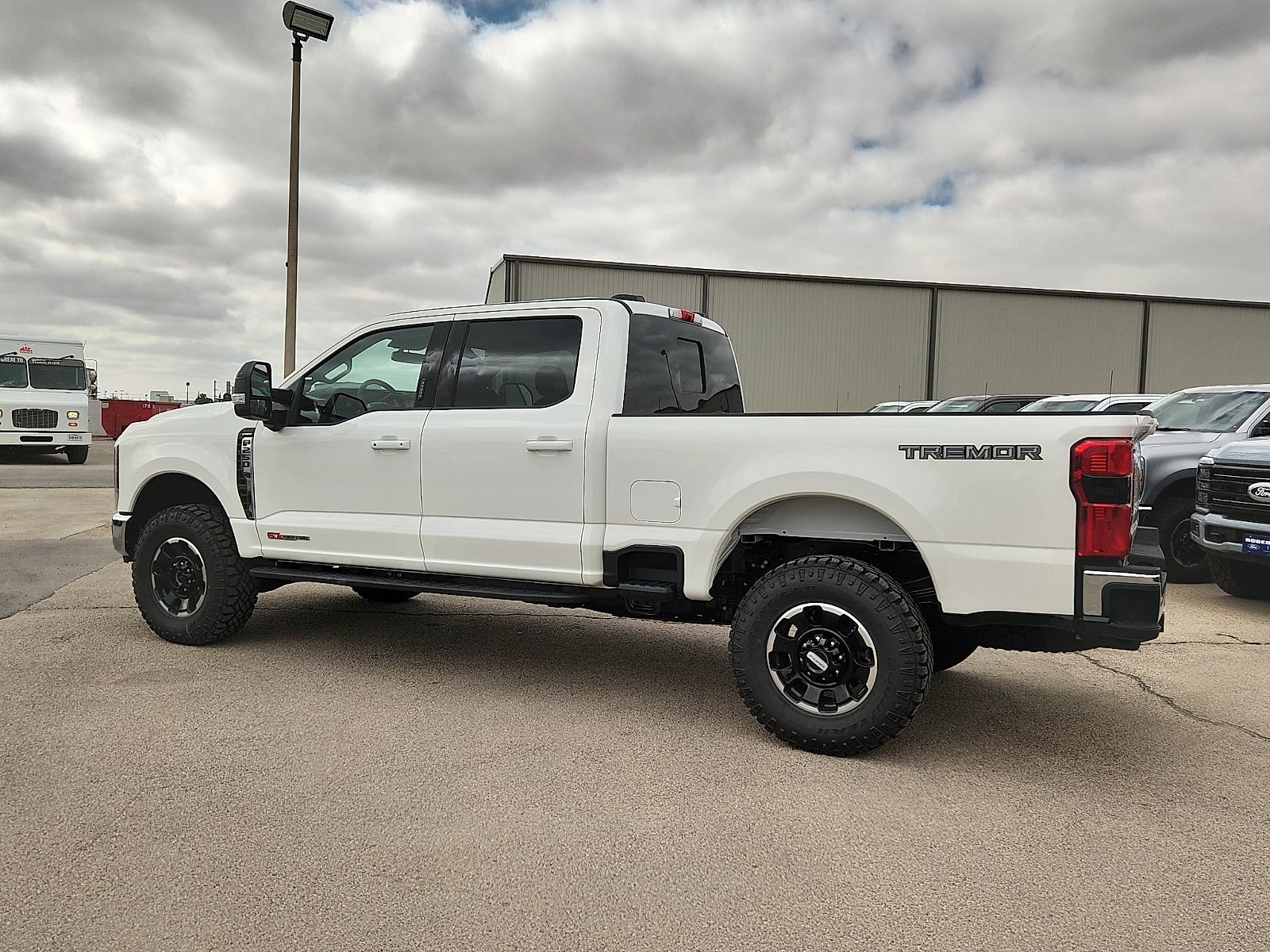 2027 Ford F-250SD Lariat