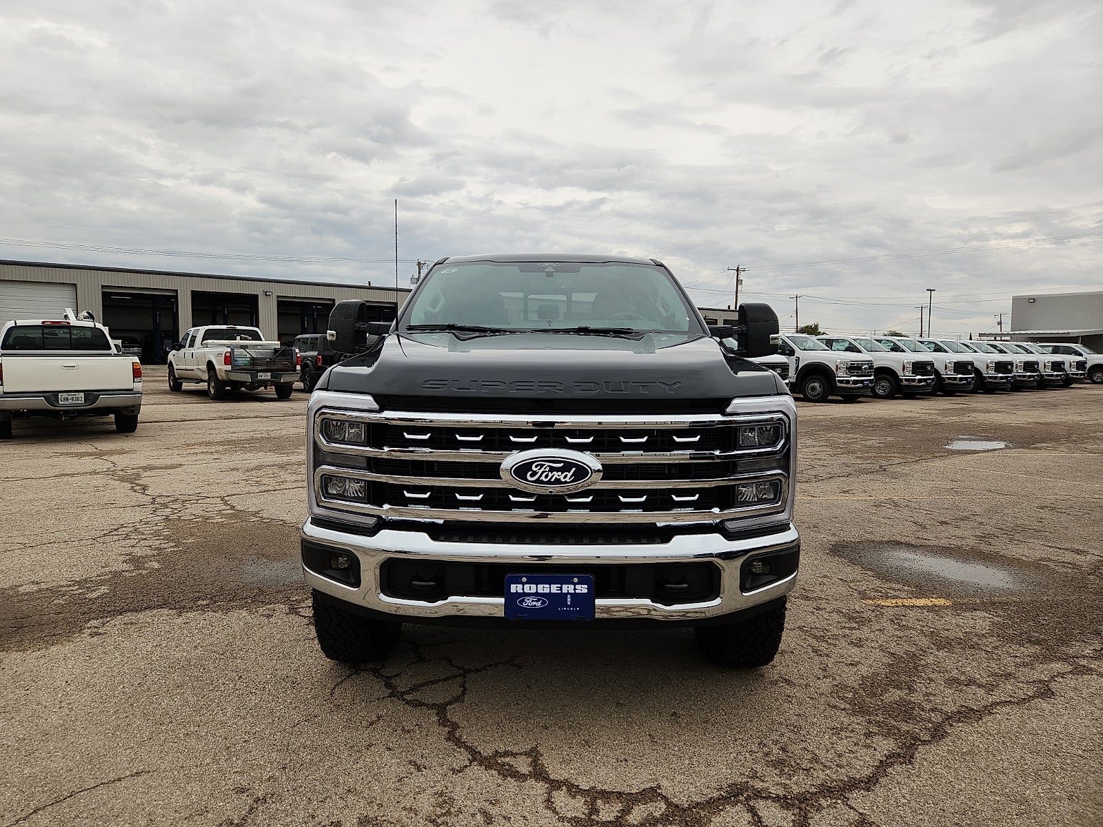 2027 Ford F-250SD Lariat