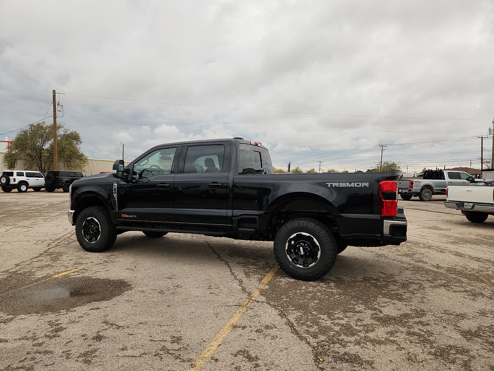 2027 Ford F-250SD Lariat