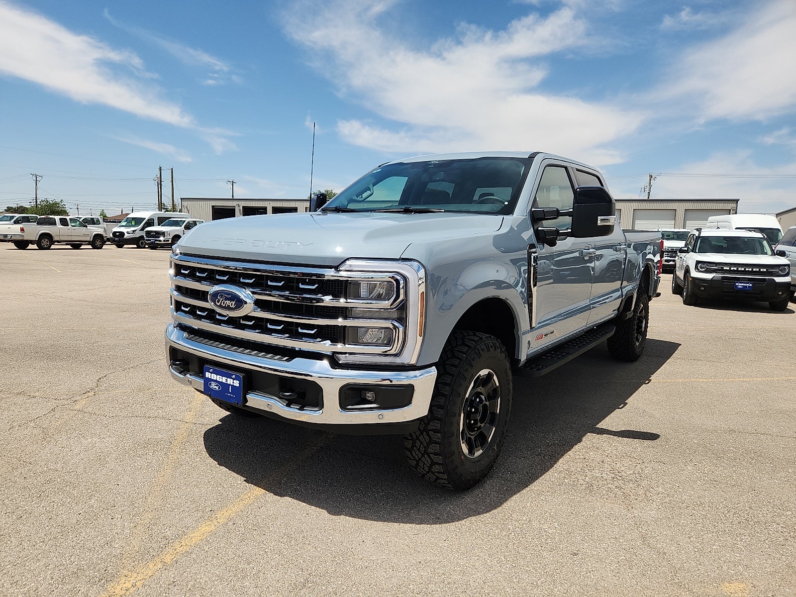 2026 Ford Super Duty F-250 SRW LARIAT
