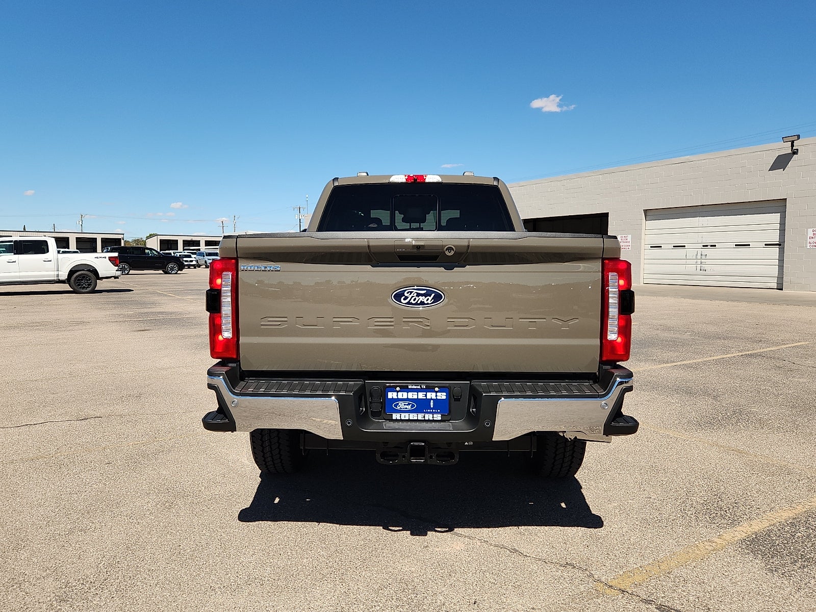 2027 Ford F-250SD Lariat