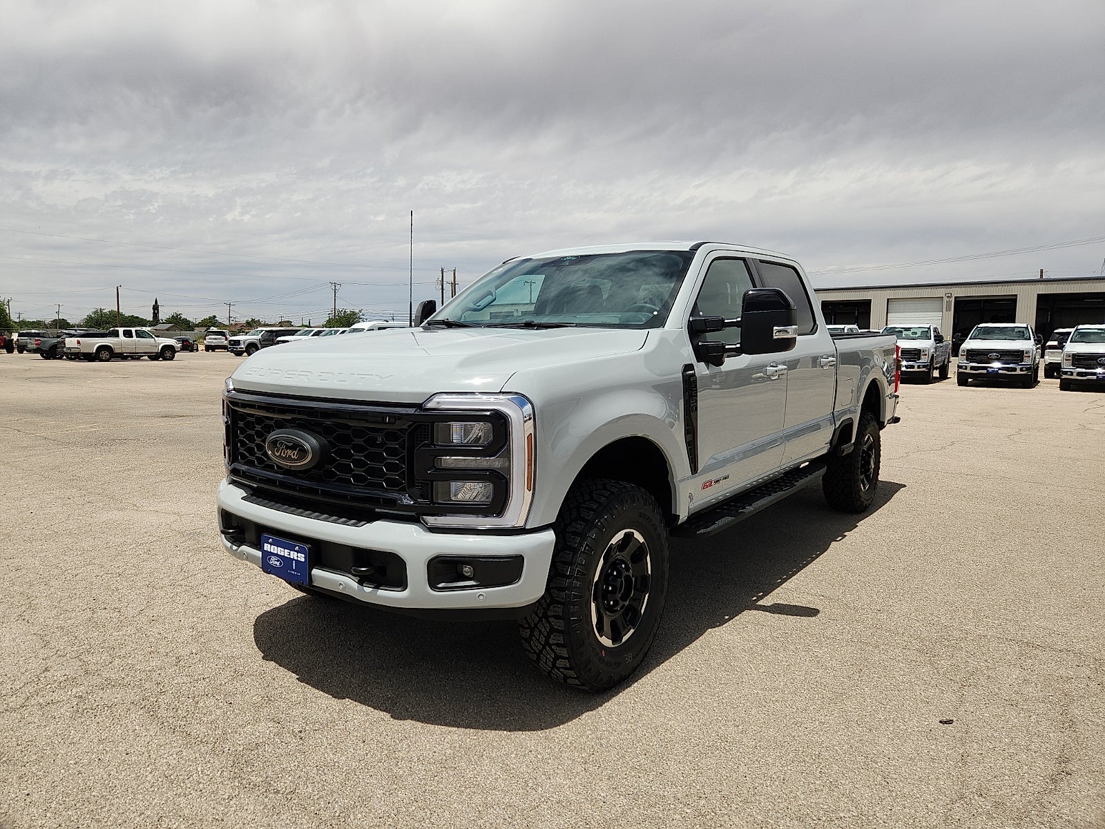 2026 Ford Super Duty F-250 SRW LARIAT