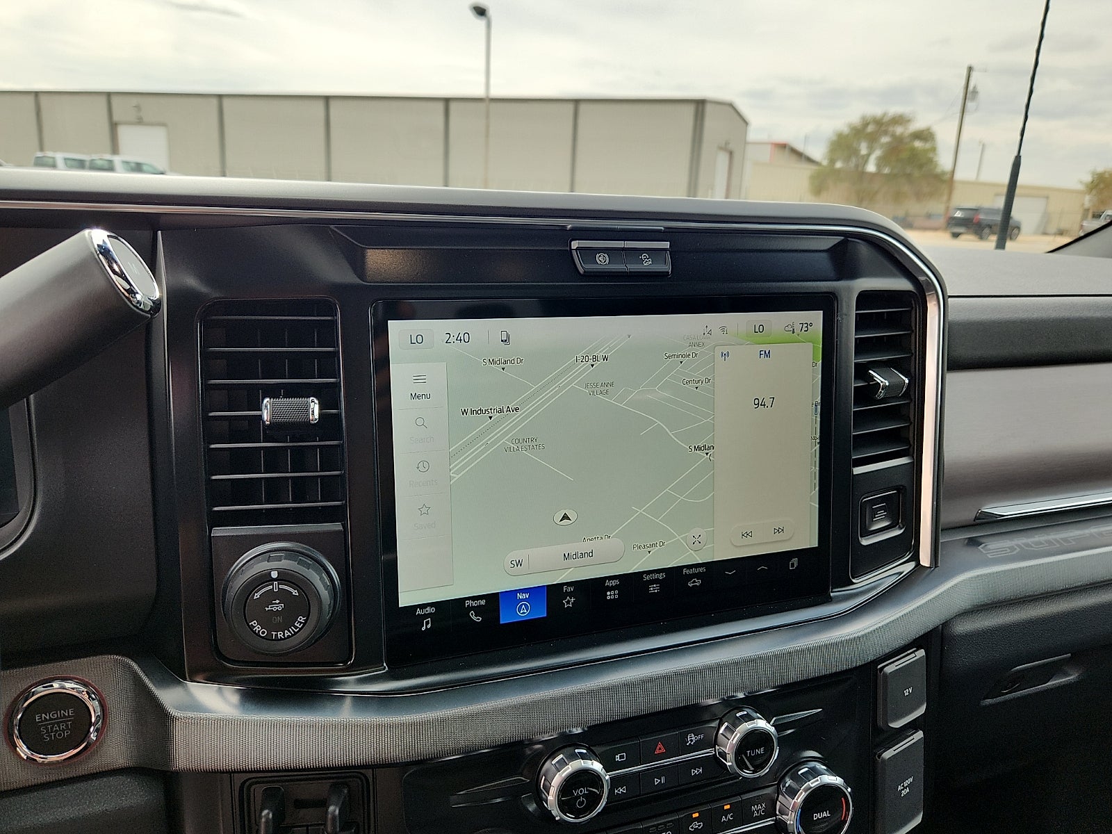 2027 Ford Super Duty F-250 SRW Platinum