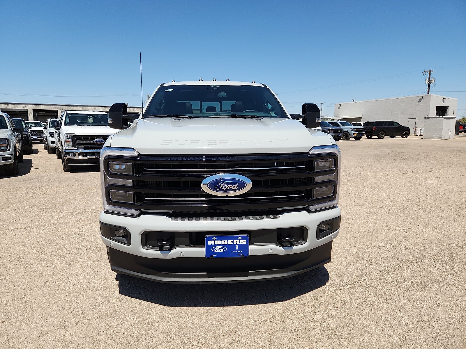2026 Ford Super Duty F-250 SRW Platinum