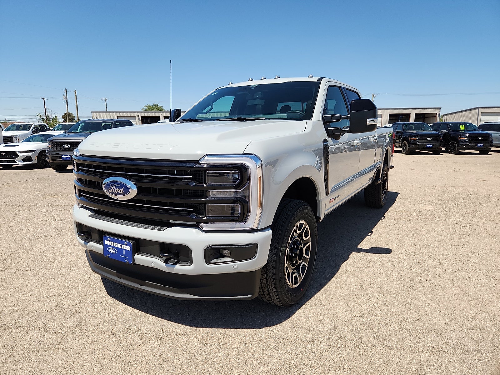 2026 Ford Super Duty F-250 SRW Platinum