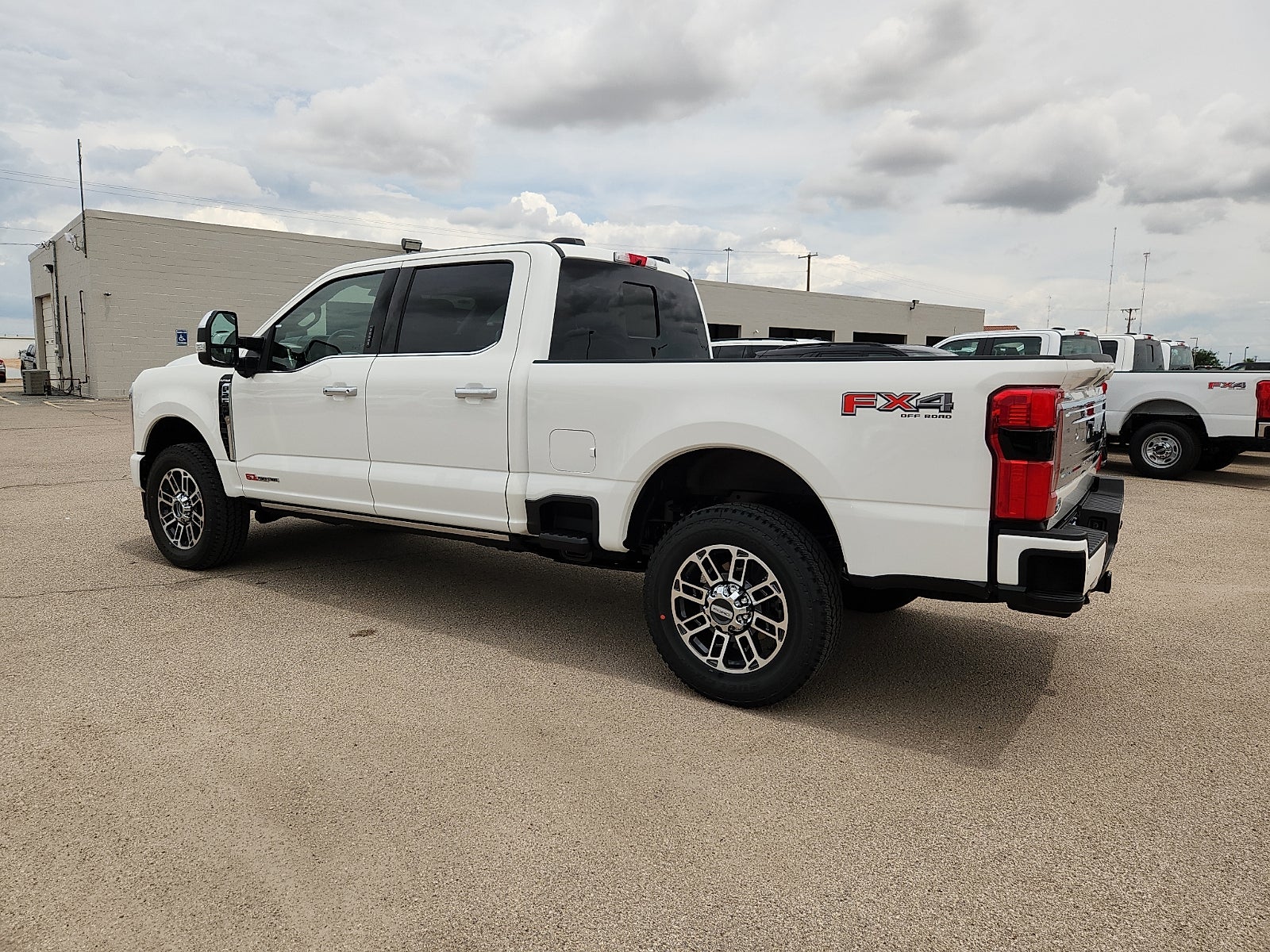 2026 Ford Super Duty F-250 SRW Platinum