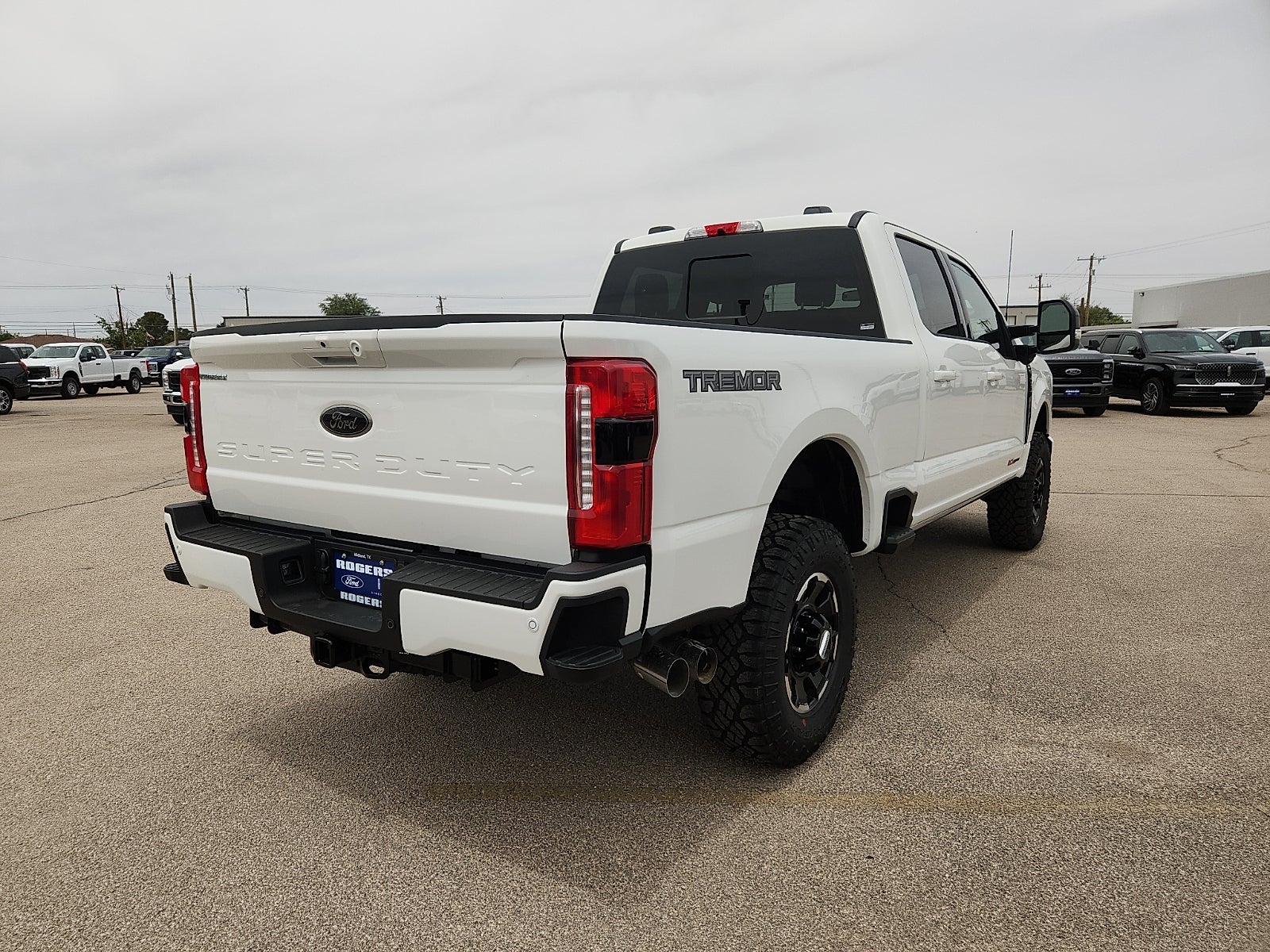2026 Ford Super Duty F-250 SRW LARIAT