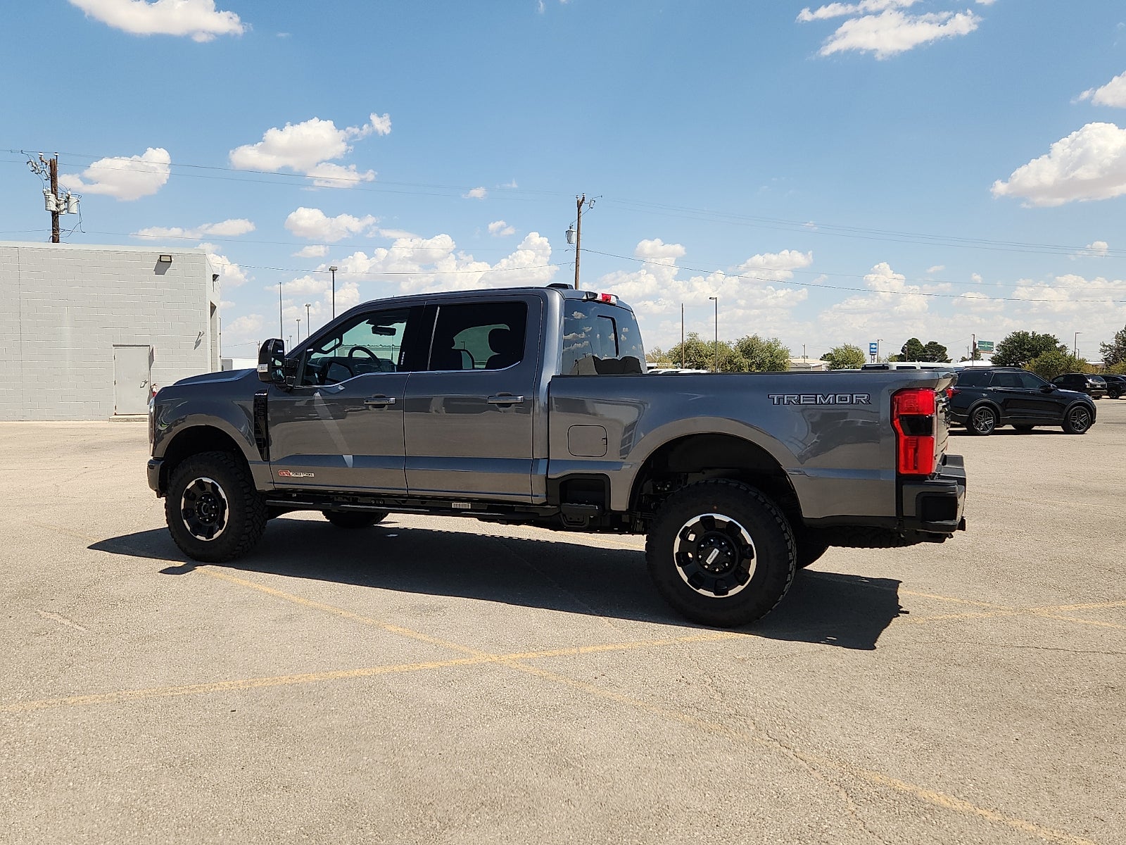 2027 Ford Super Duty F-250 SRW Platinum