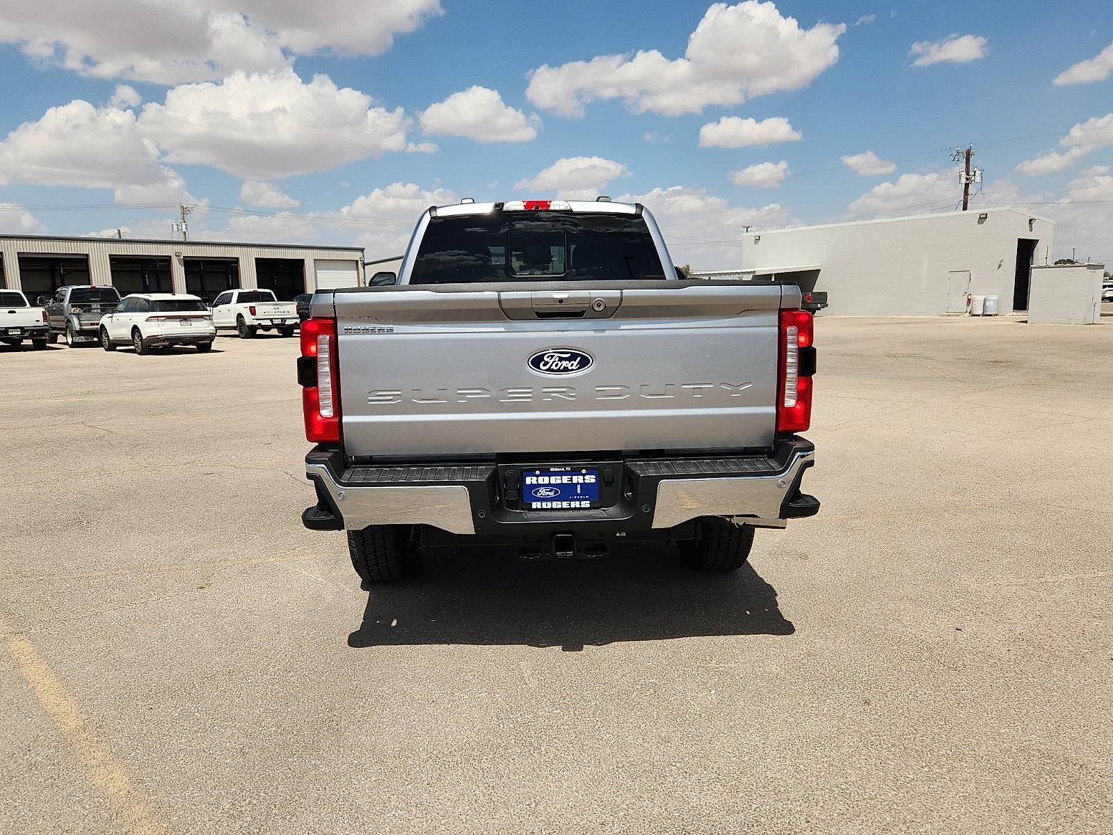 2027 Ford Super Duty F-250 SRW XL