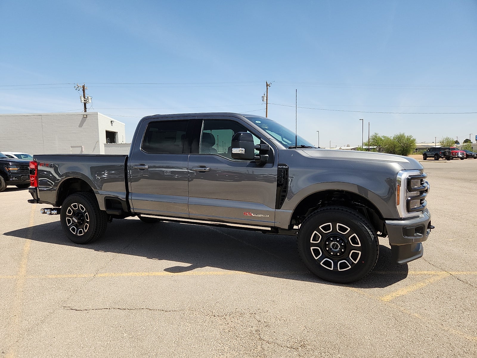 2026 Ford Super Duty F-250 SRW Platinum