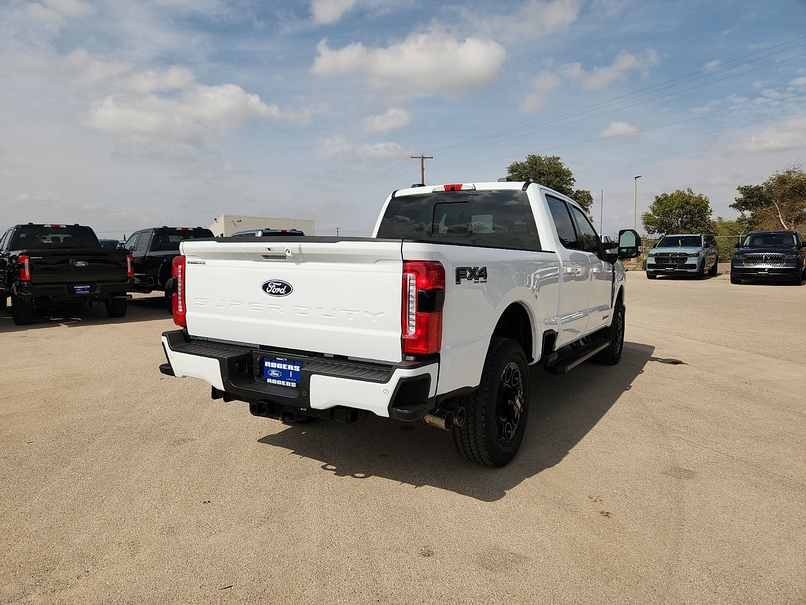 2027 Ford F-250SD Lariat