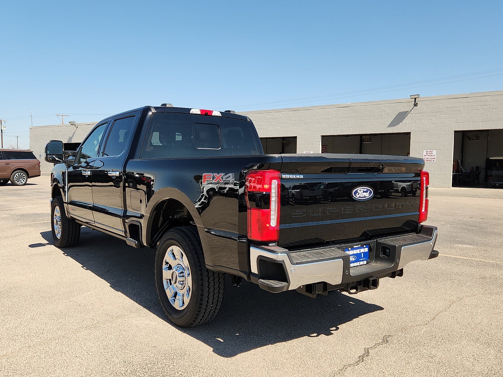 2027 Ford F-250SD Lariat