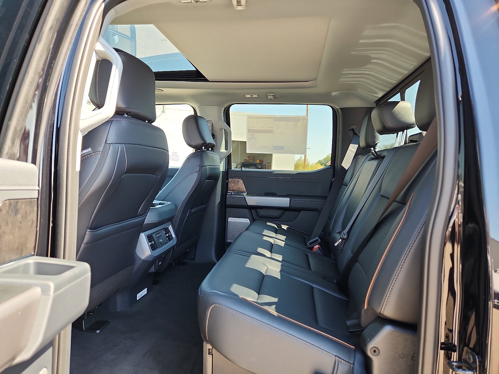 2027 Ford F-250SD Lariat