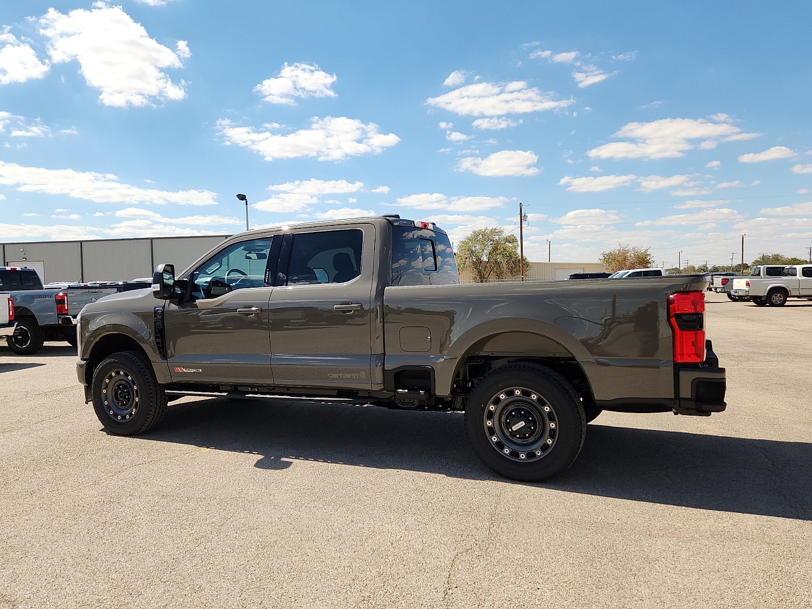 2027 Ford F-250SD XLT