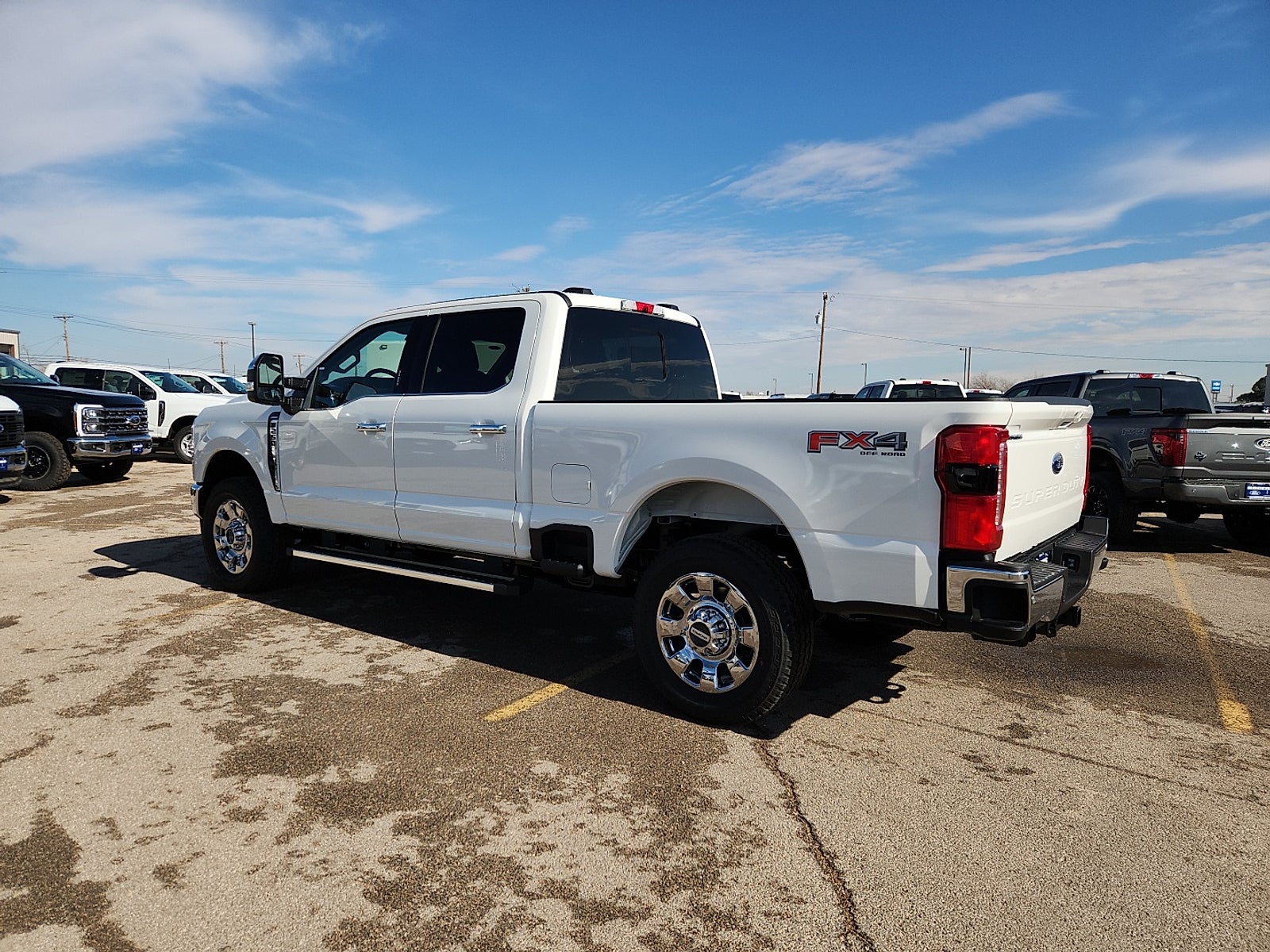 2026 Ford Super Duty F-250 SRW LARIAT
