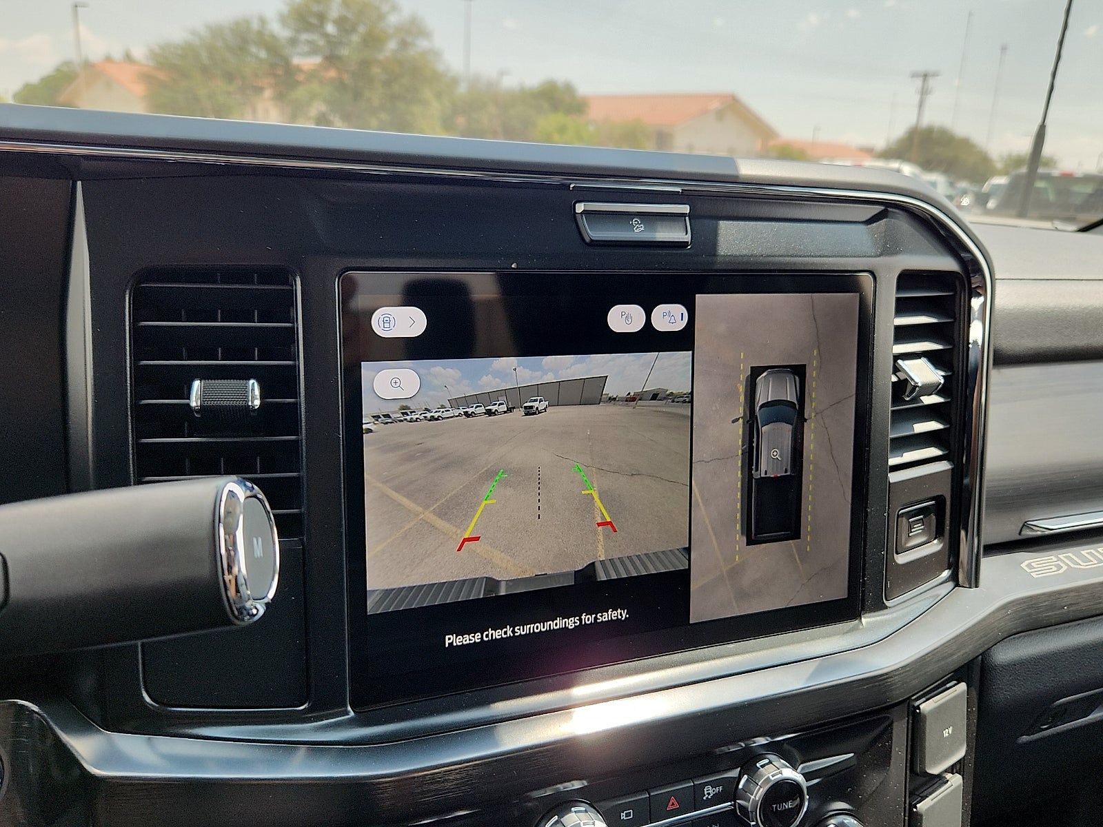 2027 Ford Super Duty F-250 SRW XL