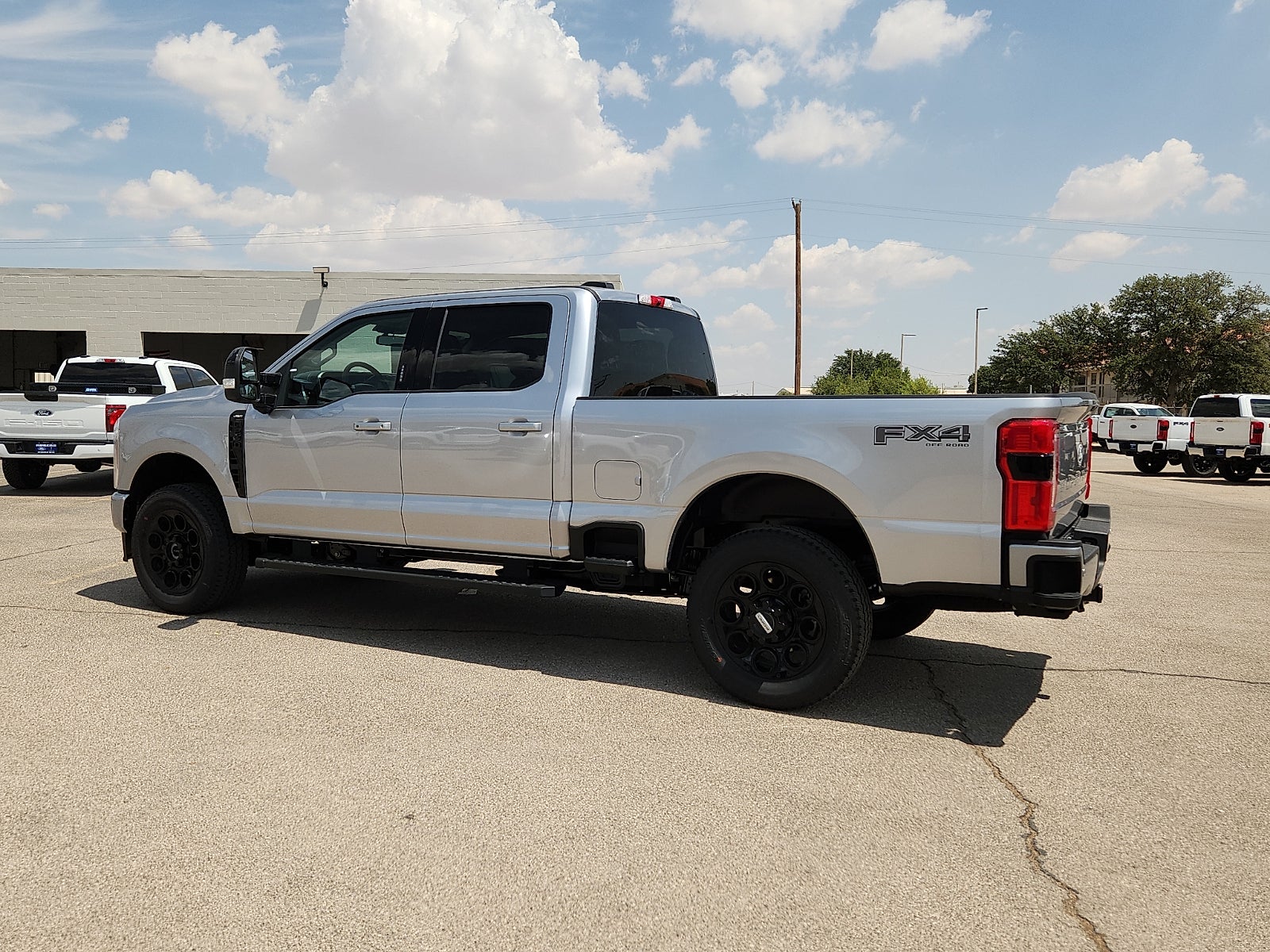 2027 Ford Super Duty F-250 SRW XL