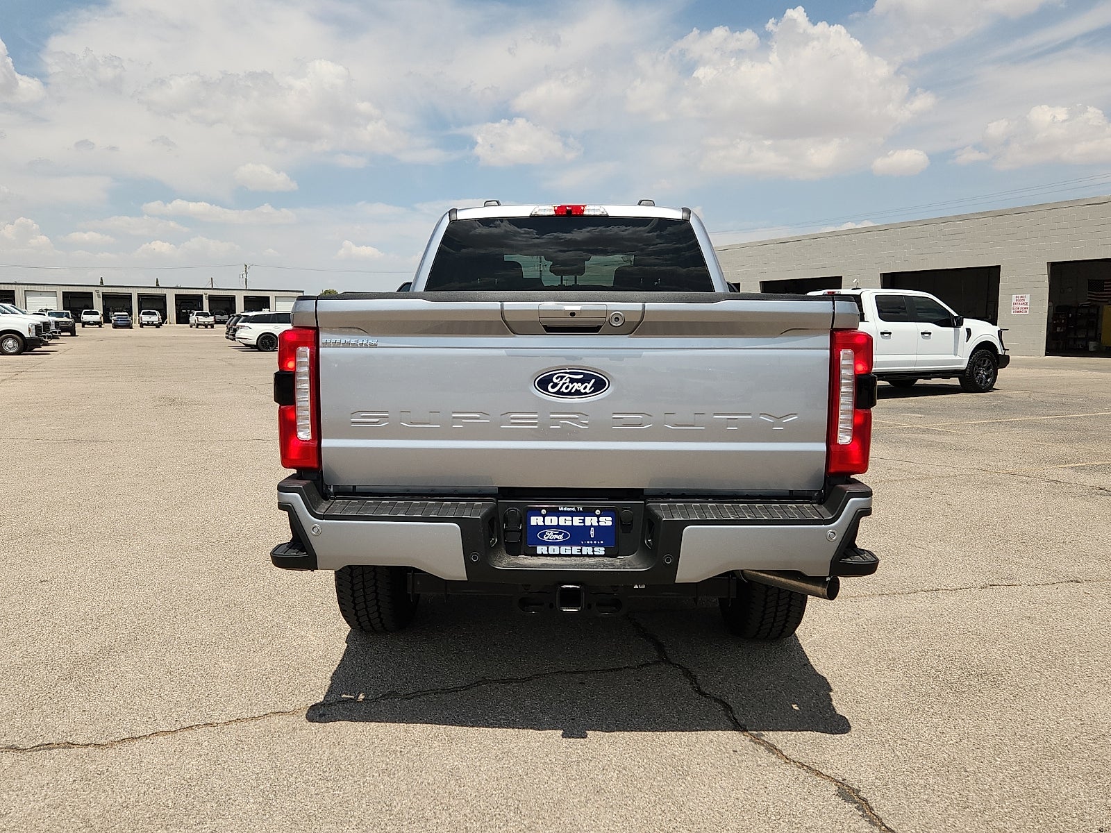 2027 Ford Super Duty F-250 SRW XL