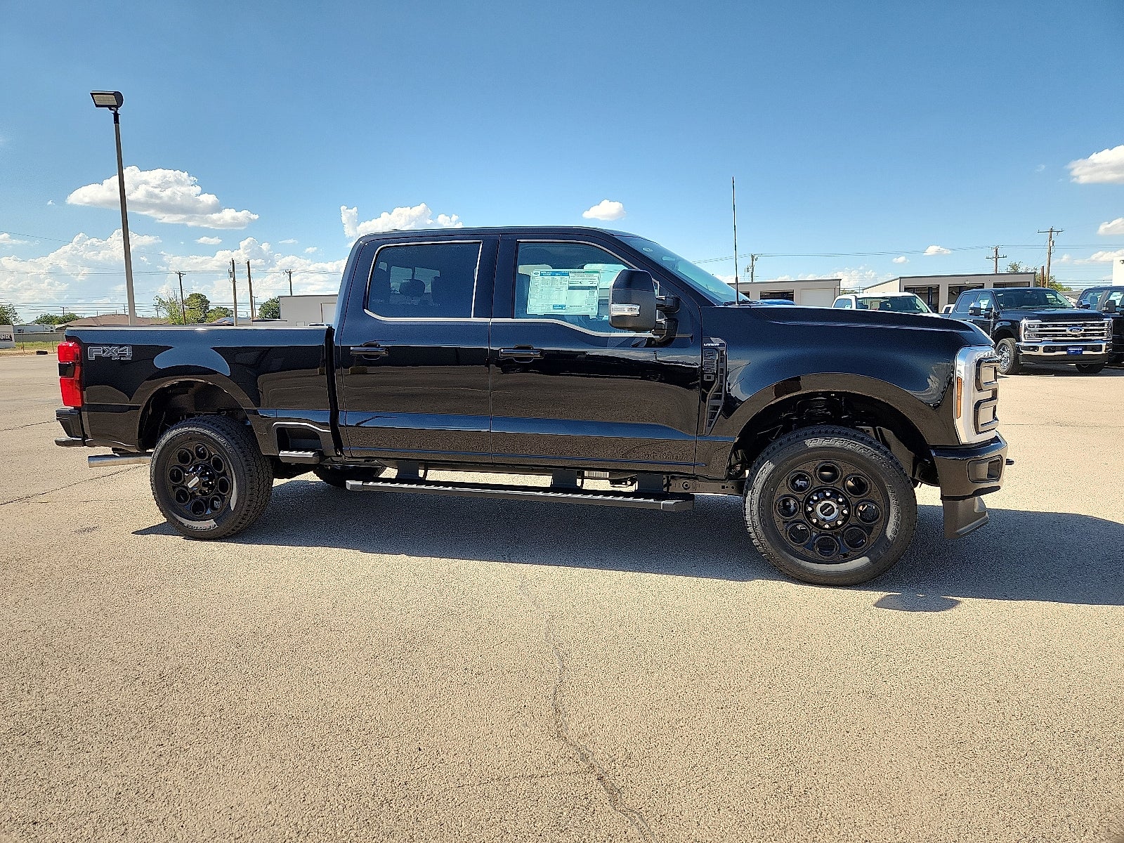 2025 Ford Super Duty F-250 SRW LARIAT